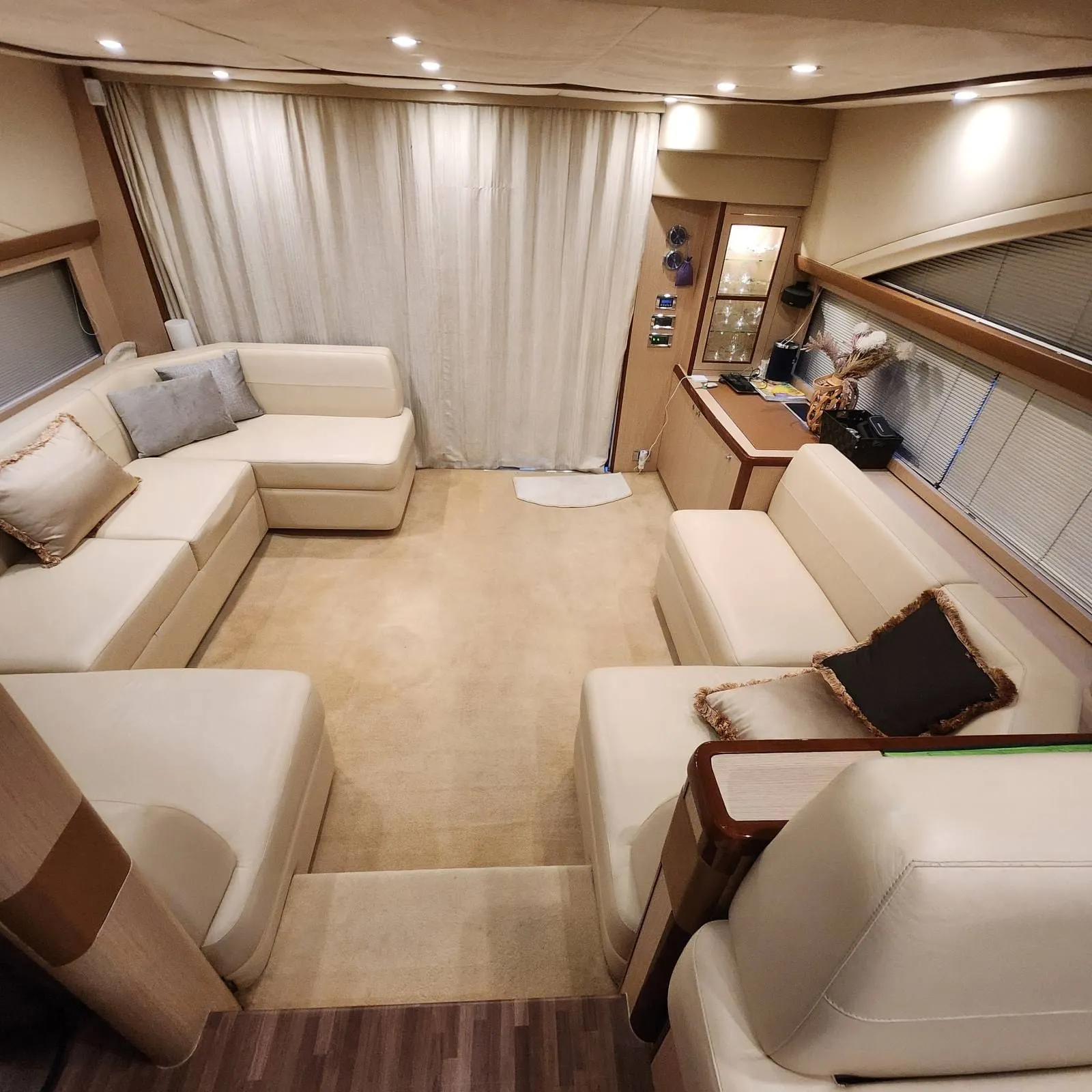 Princess 62 Sassy — yacht photo 7