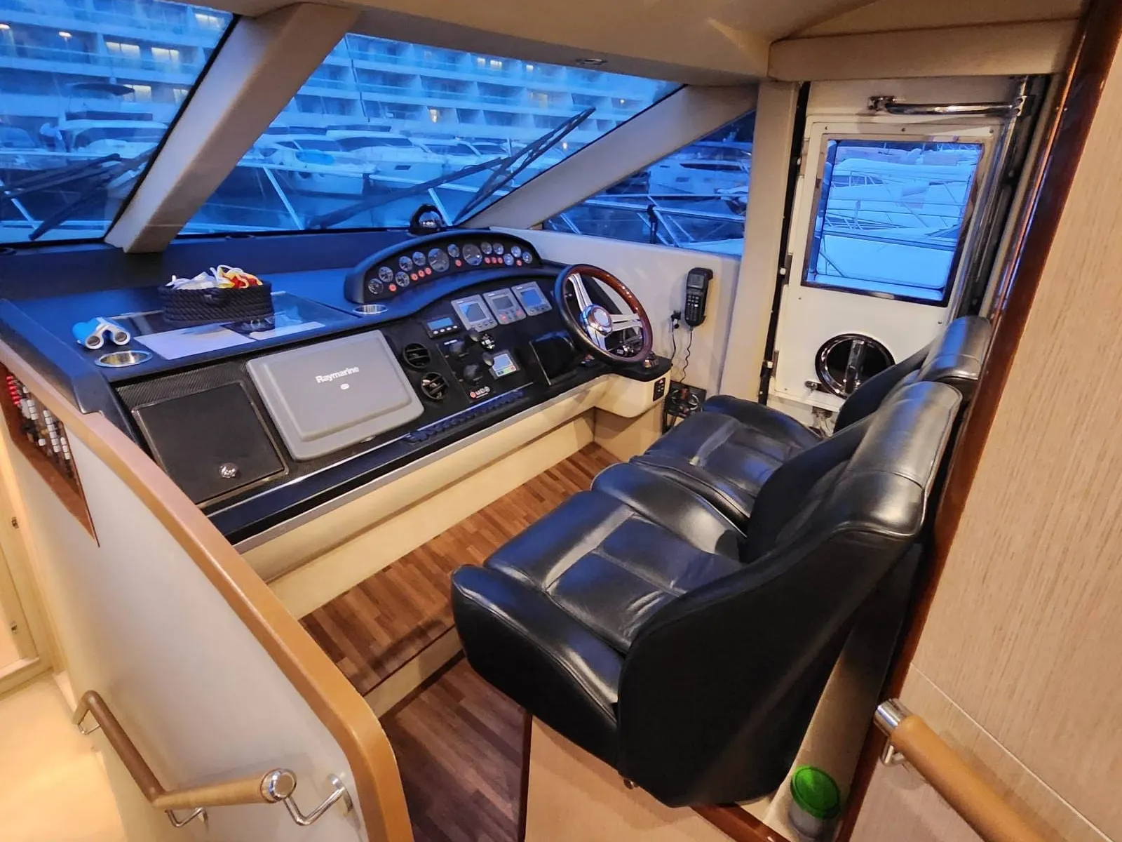 Princess 62 Sassy — yacht photo 6