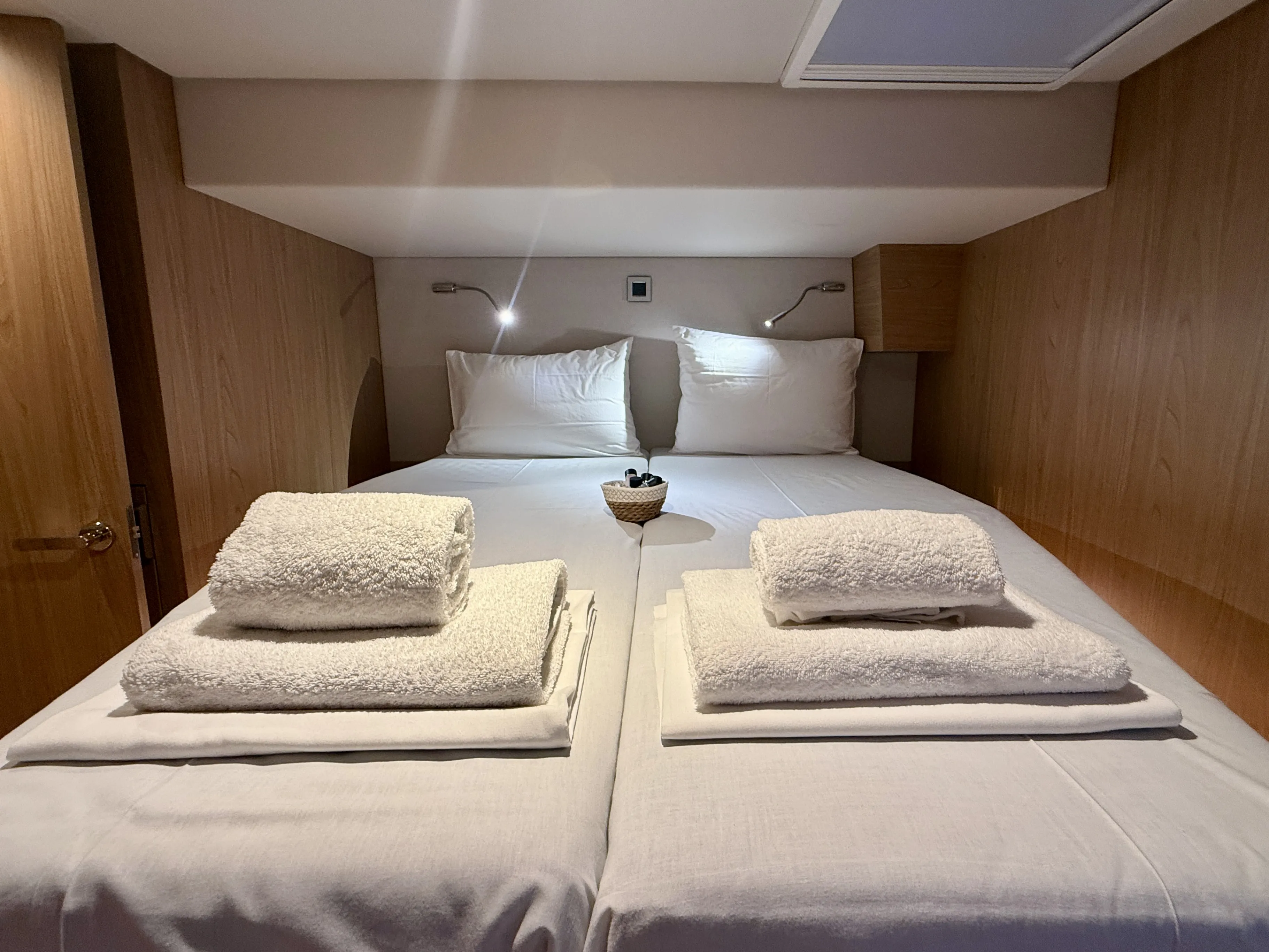 Bali 4.8 Selena — foto dello yacht n. 2