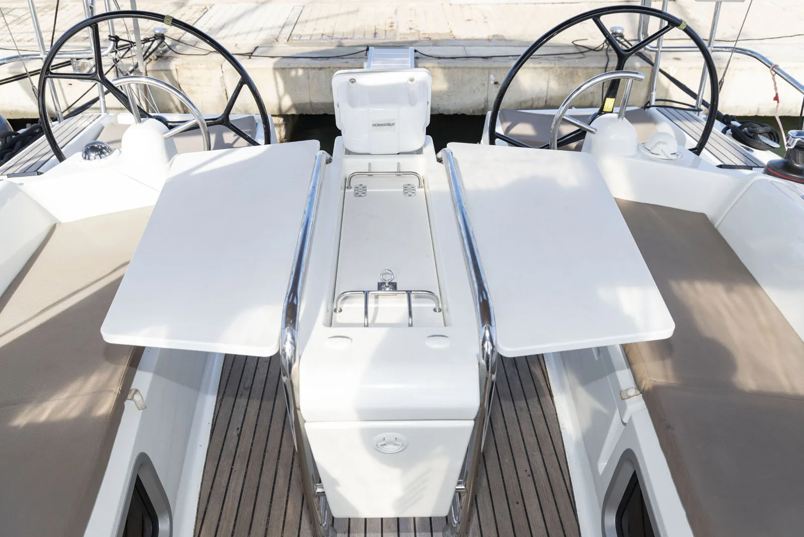 Sun Odyssey 389 BarElli — foto dello yacht n. 11