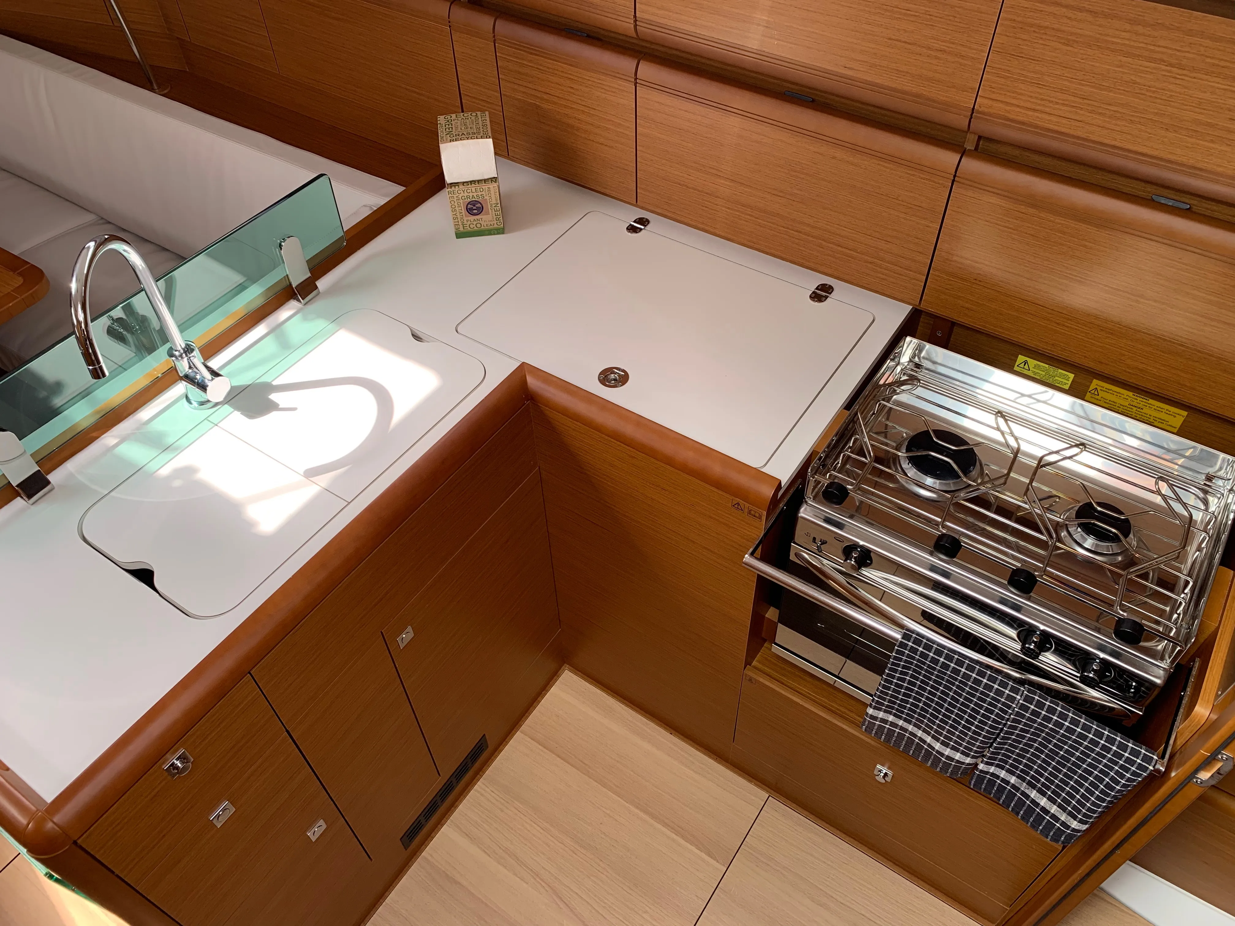 Sun Odyssey 389 BarElli — foto dello yacht n. 3