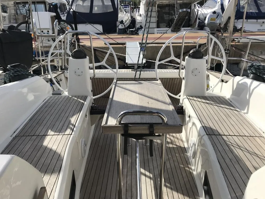 Bavaria Cruiser 40S Atlantica — foto dello yacht n. 6