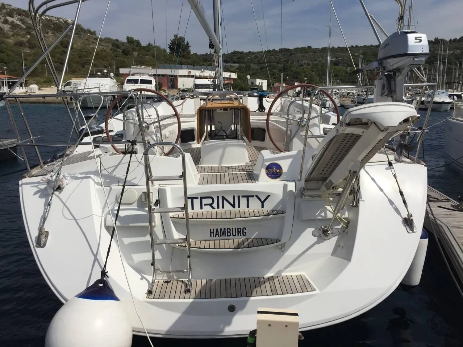 Jeanneau 53 Trinity — yacht photo 1