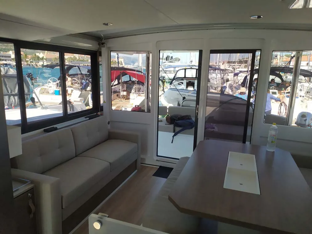 Bali 4.4 Tiraminelli — yacht photo 5