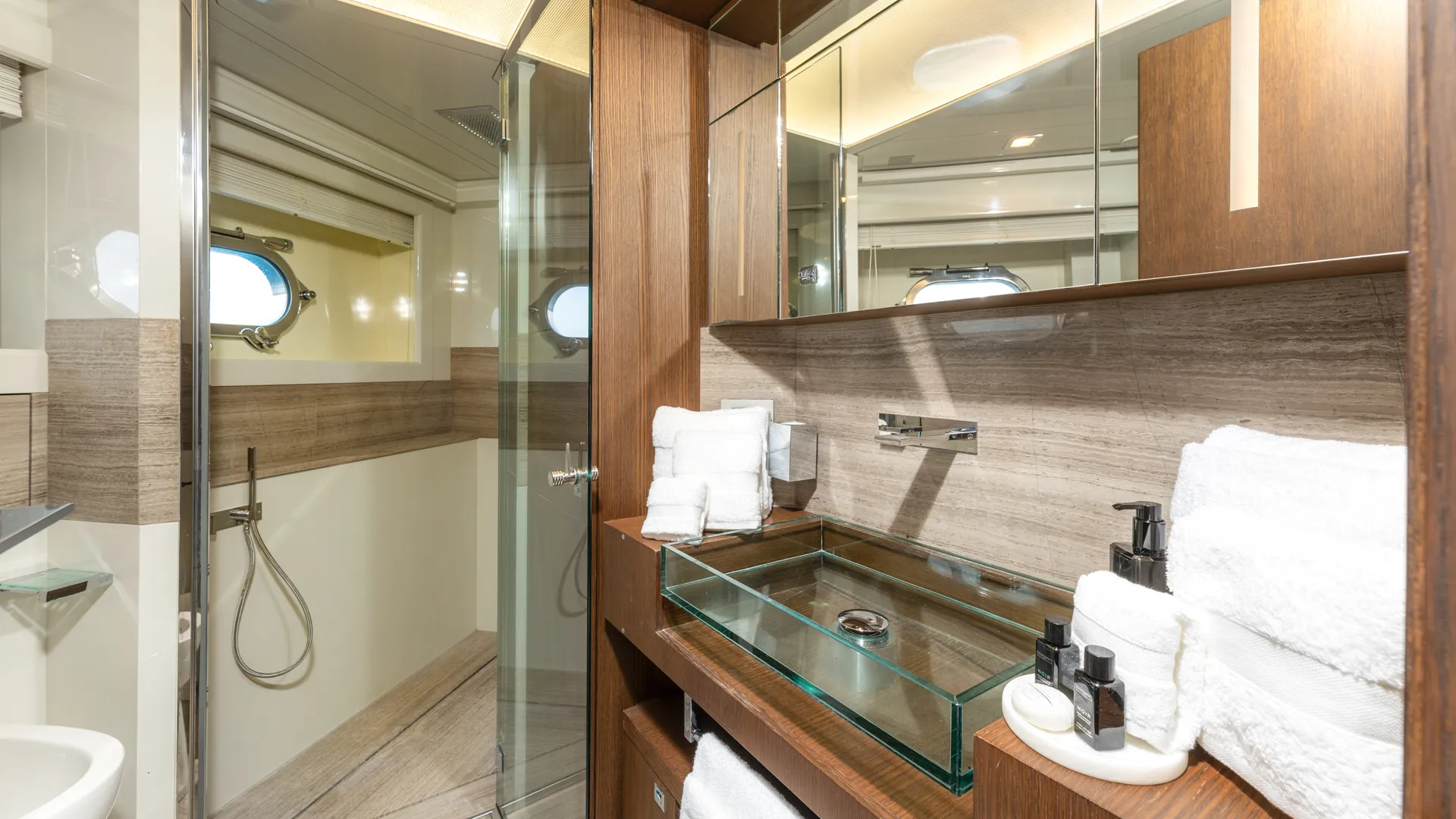 Motoryacht Morning Star — foto dello yacht n. 38