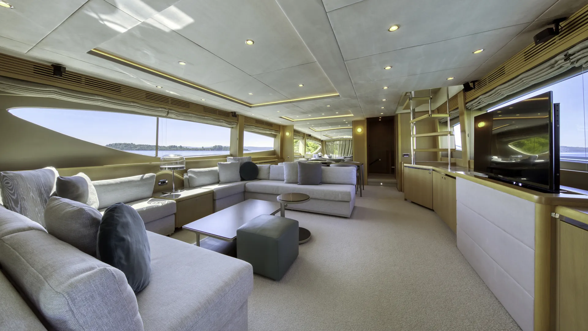 Princess 85 Insieme — yacht photo 2