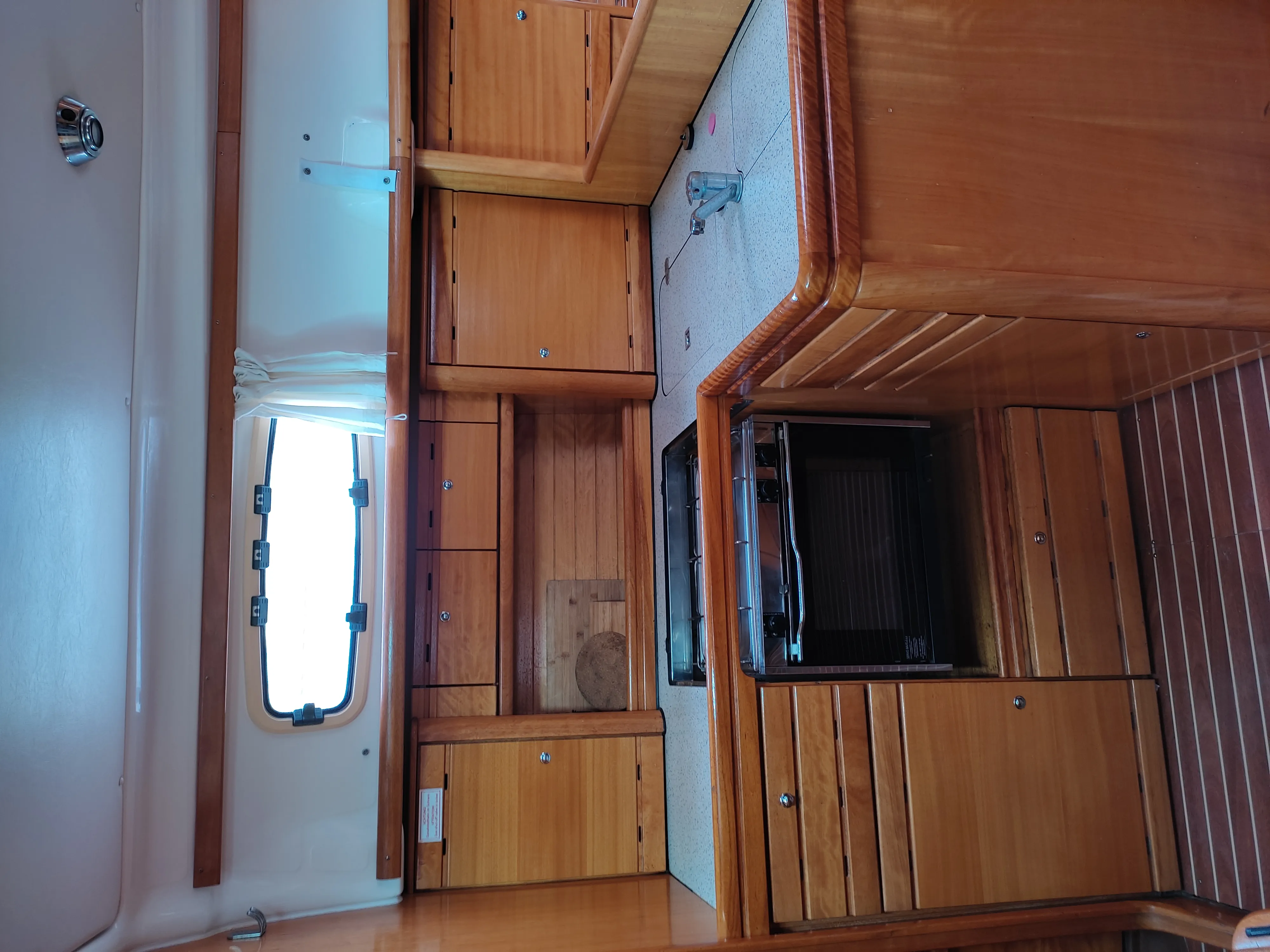 Bavaria 37 Cruiser Paula — jahtikuva 5