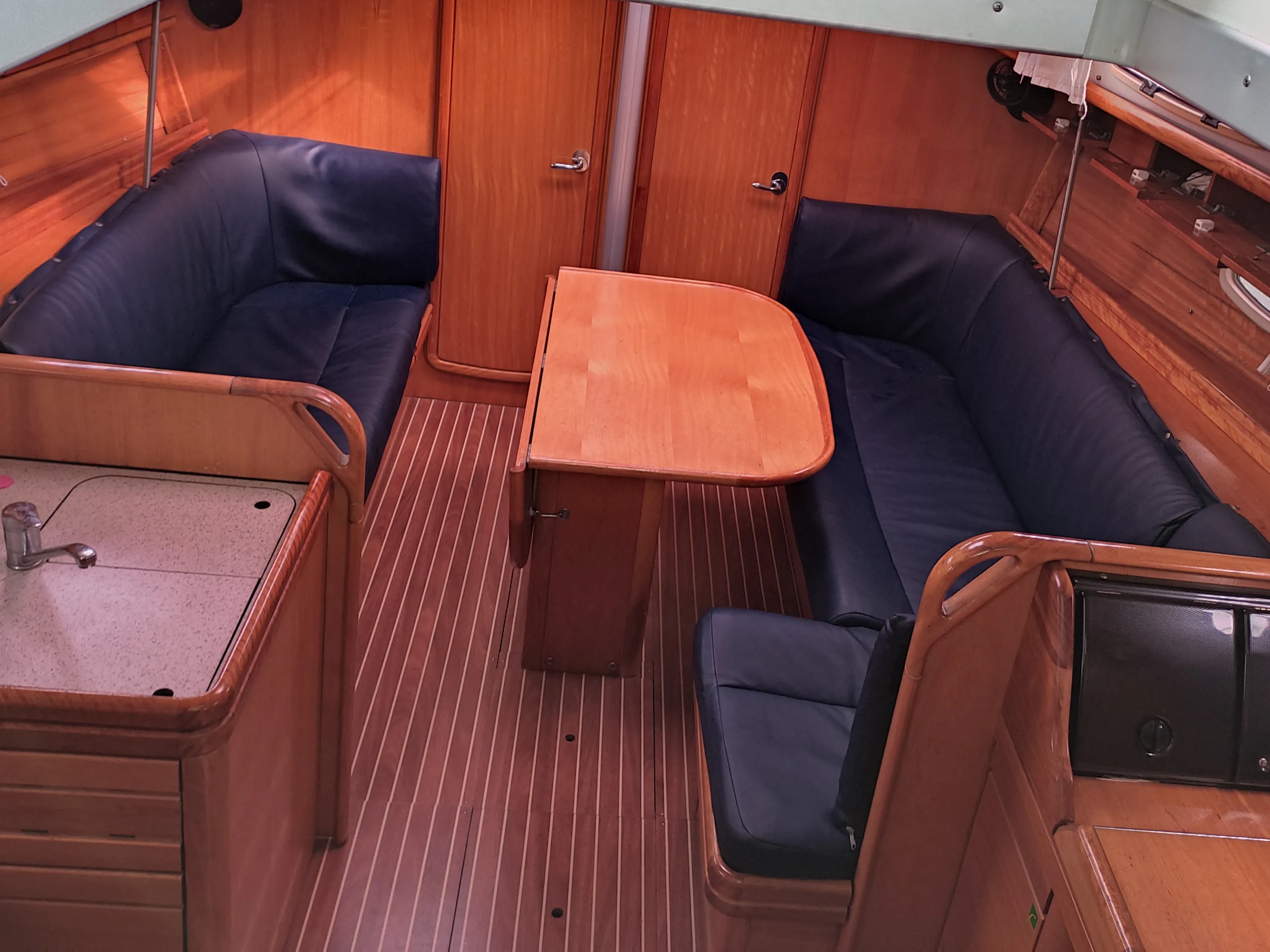 Bavaria 37 Cruiser Paula — jahtikuva 2