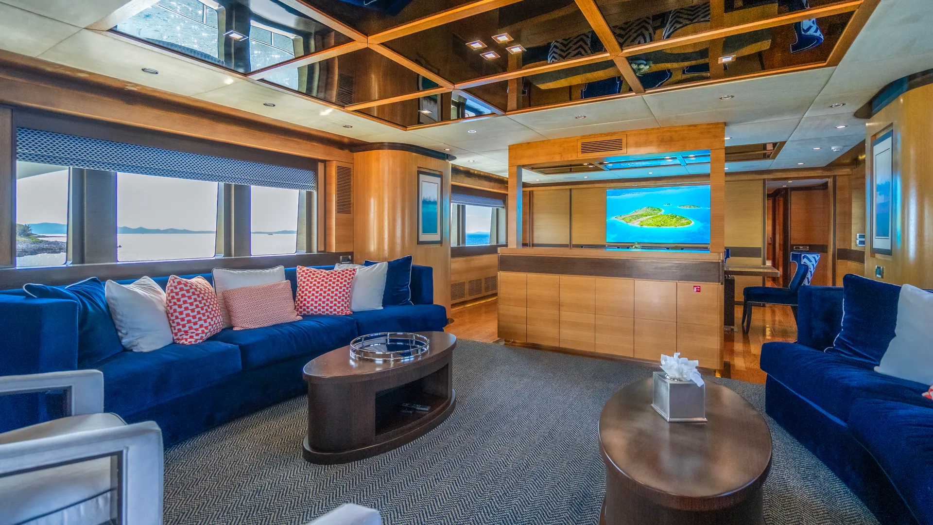 Motoryacht Silent World — yacht photo 6