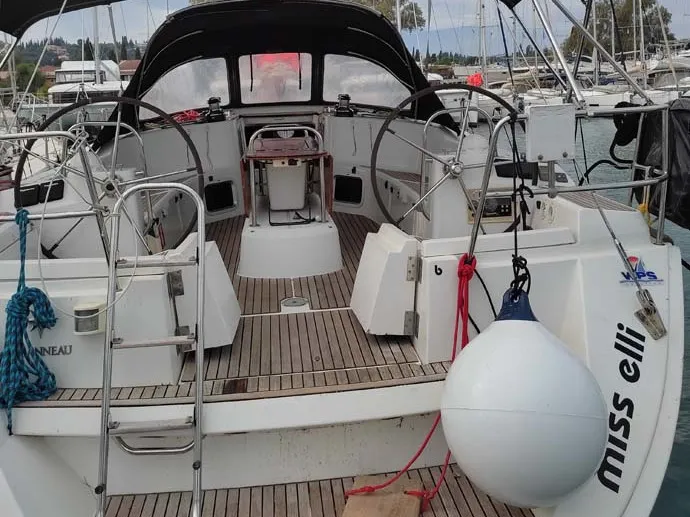 Jeanneau Sun Odyssey 44 i Miss Elli — jahtikuva 1
