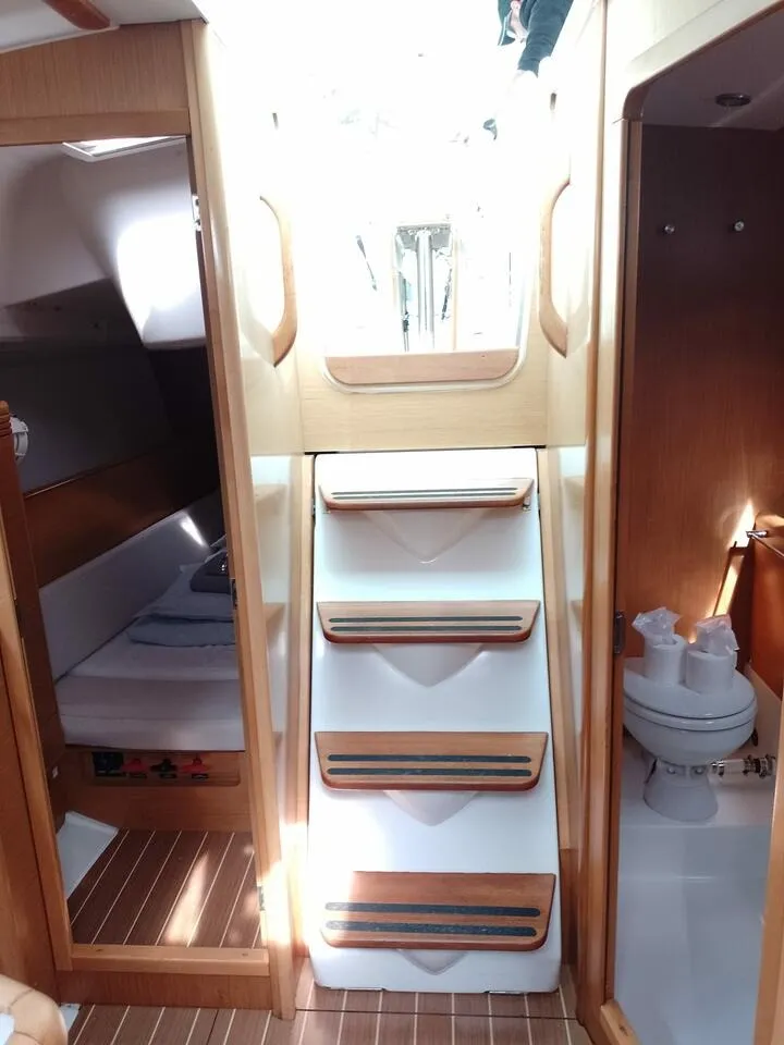 Sun Odyssey 33i Min Elli — jahtikuva 3