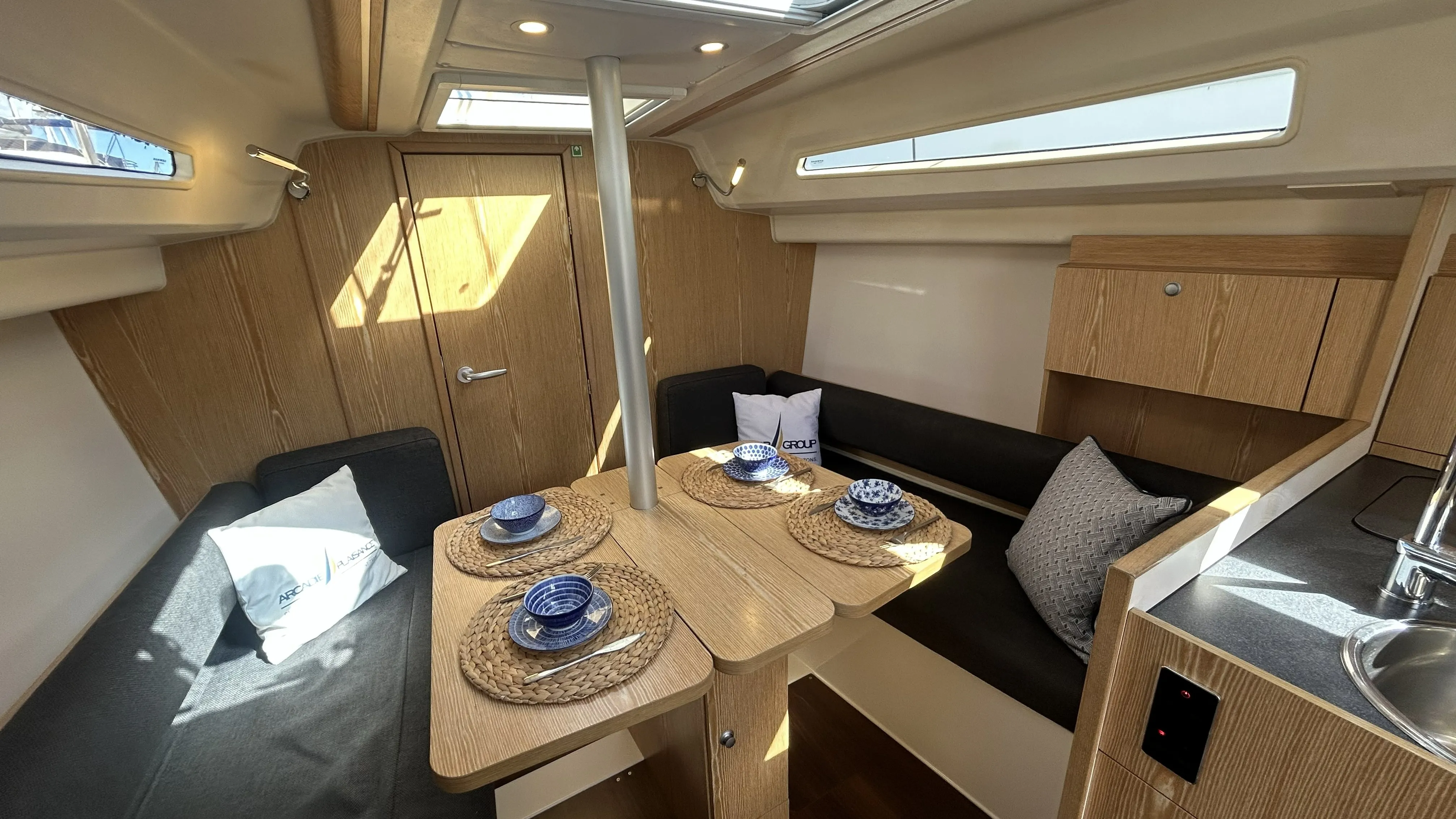 Hanse 315 Tendance III — jahtikuva 2