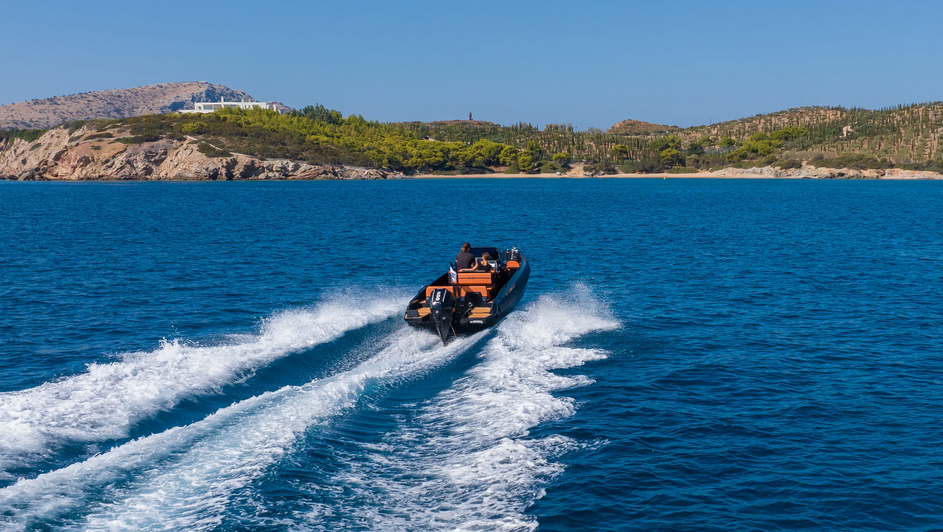 Motorboat Iron Bond — yacht photo 25