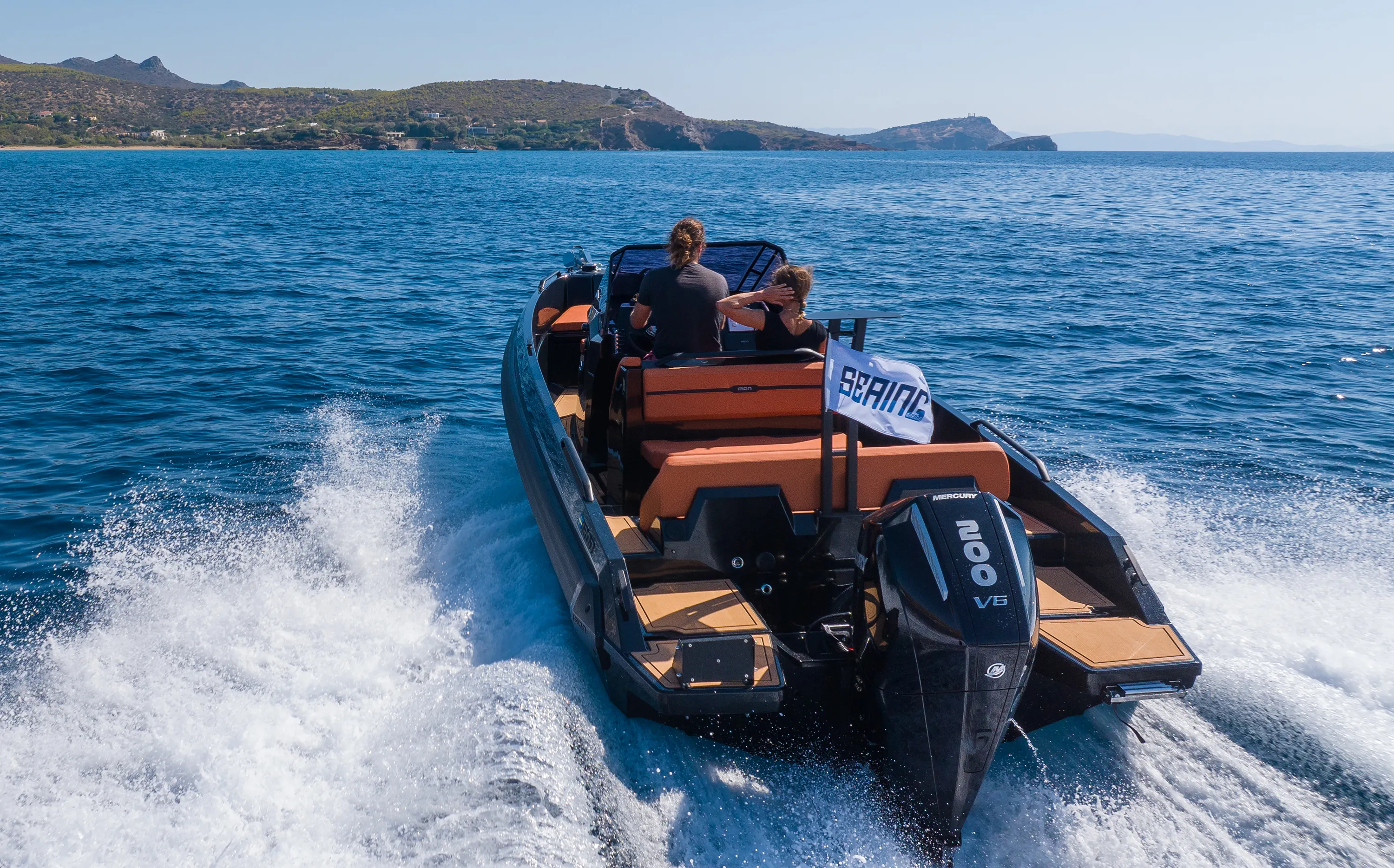 Motorboat Iron Bond — yacht photo 5