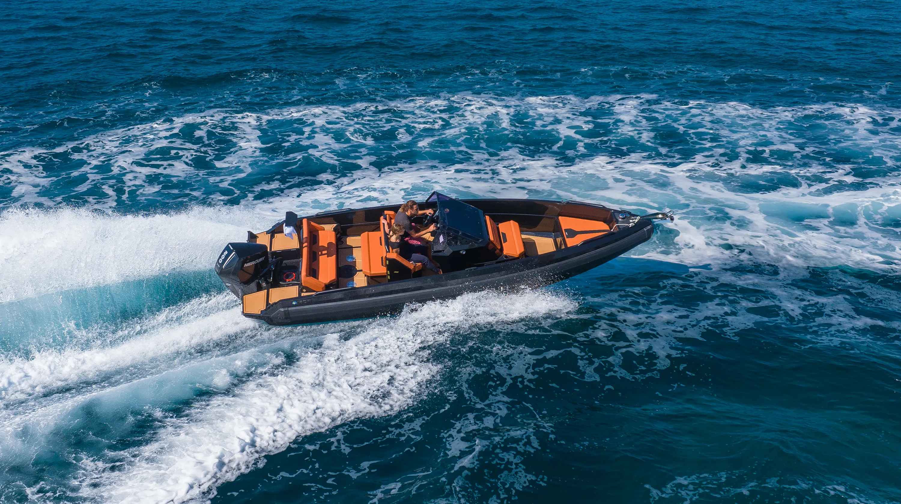 Motorboat Iron Bond — yacht photo 2