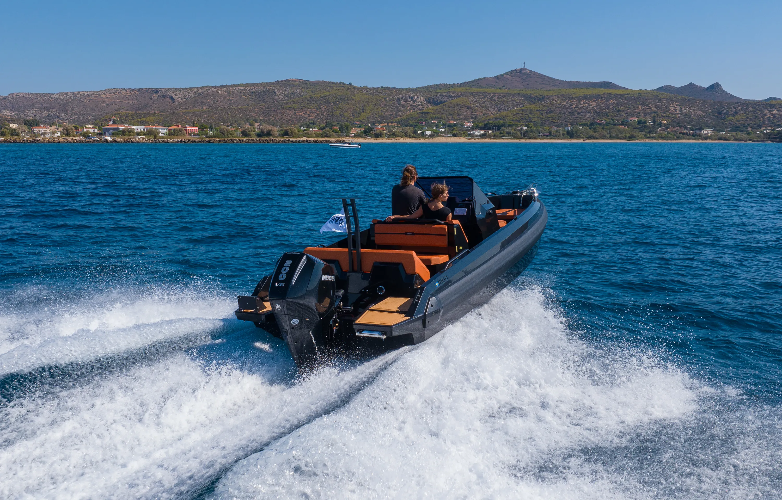 Motorboat Iron Bond — yacht photo 34