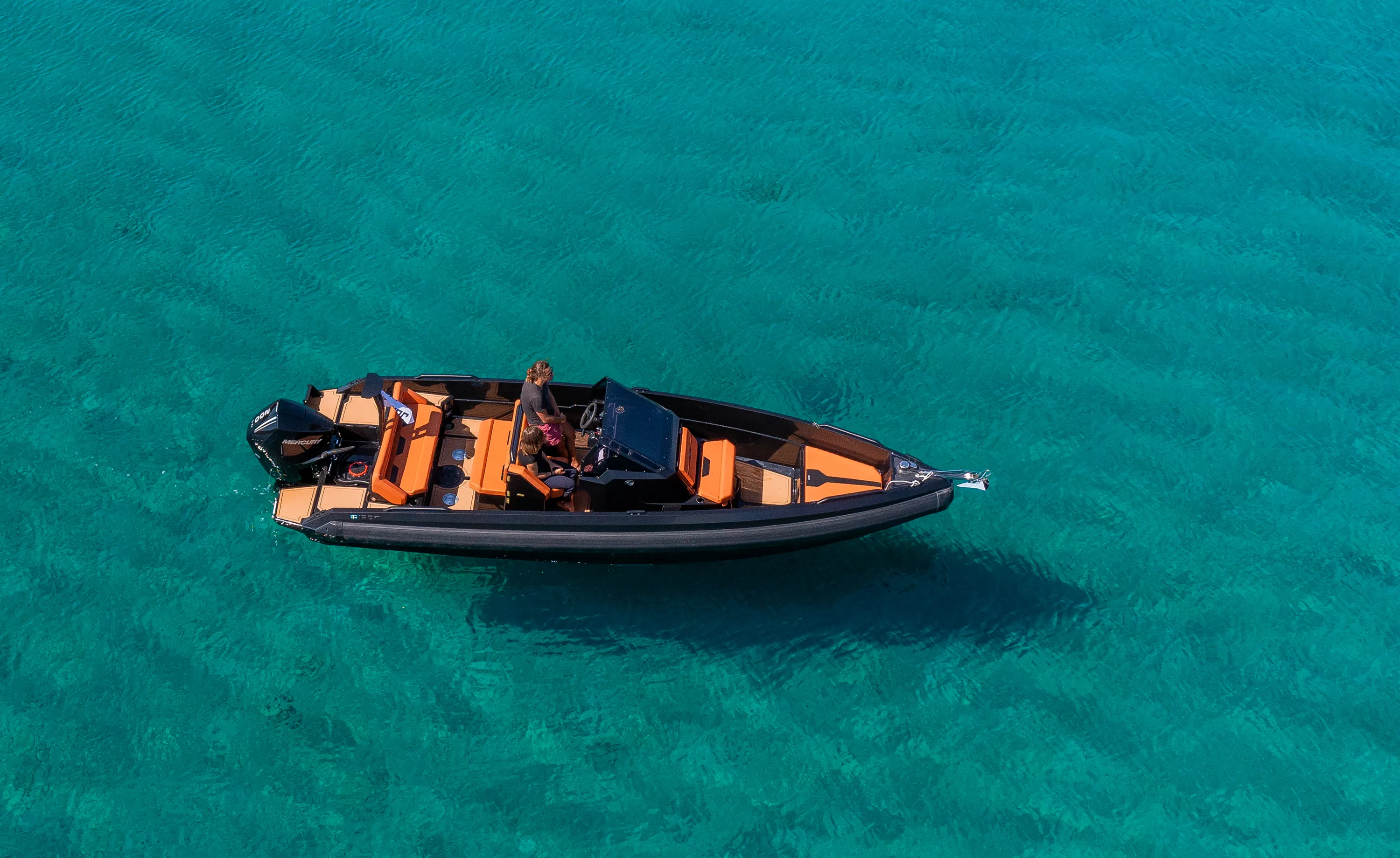 Motorboat Iron Bond — yacht photo 26