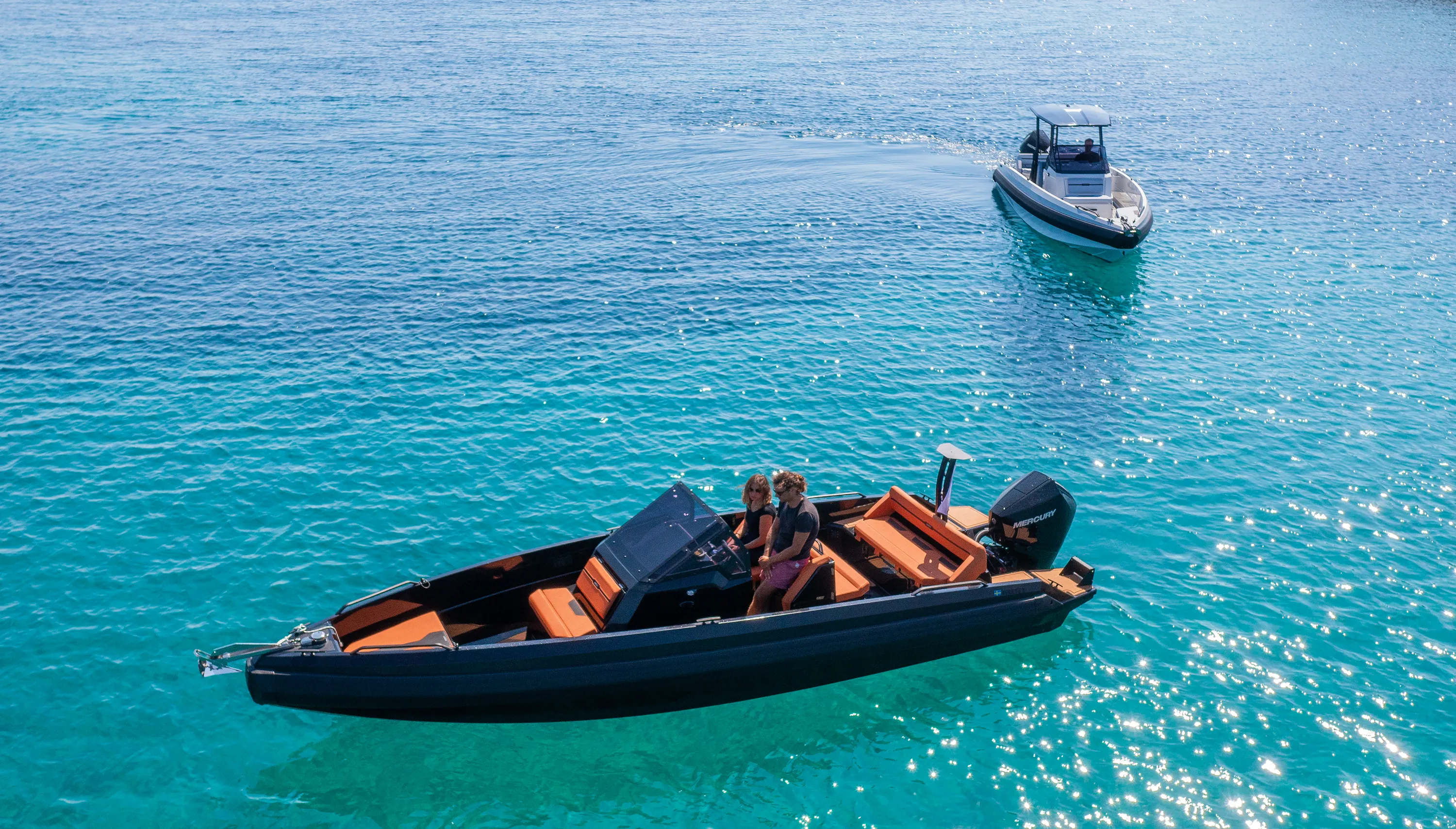 Motorboat Iron Bond — yacht photo 20