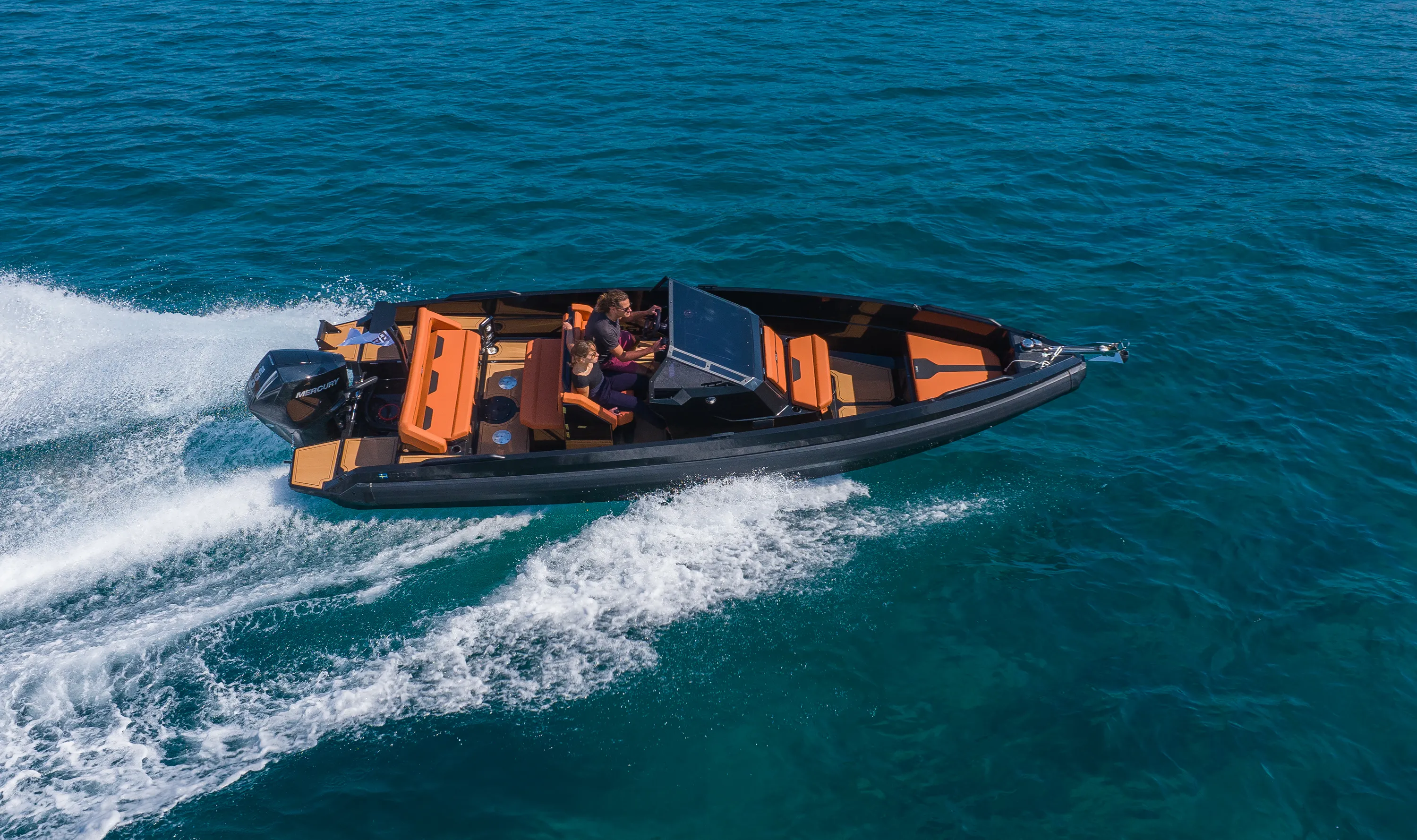 Motorboat Iron Bond — yacht photo 31