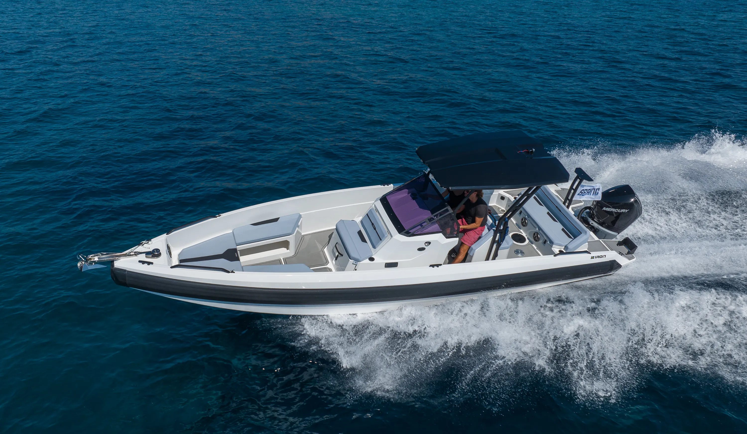 Motorboat Iron Hawke — yacht photo 27