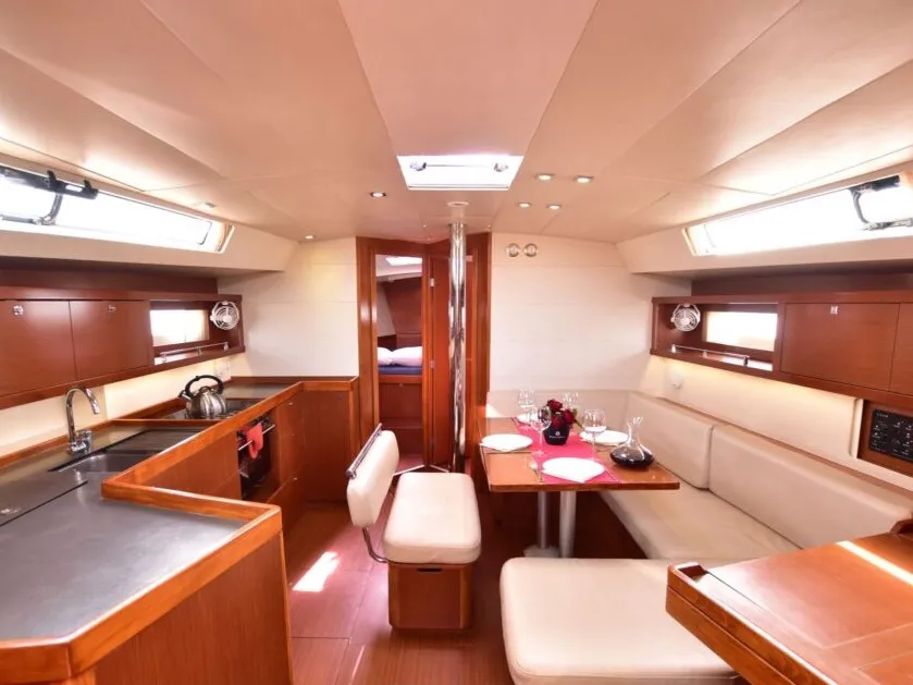 Oceanis 45 Melinda — yacht photo 12