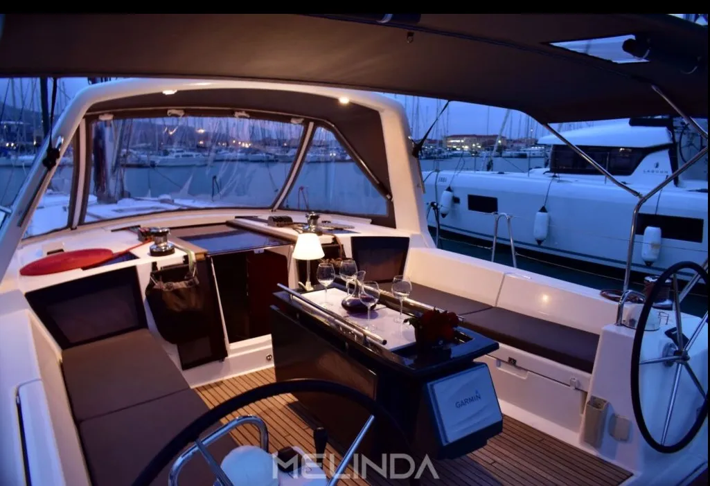 Oceanis 45 Melinda — yacht photo 9