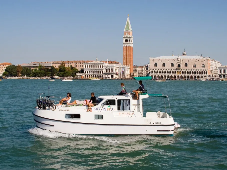 NCF First — yacht photo 1