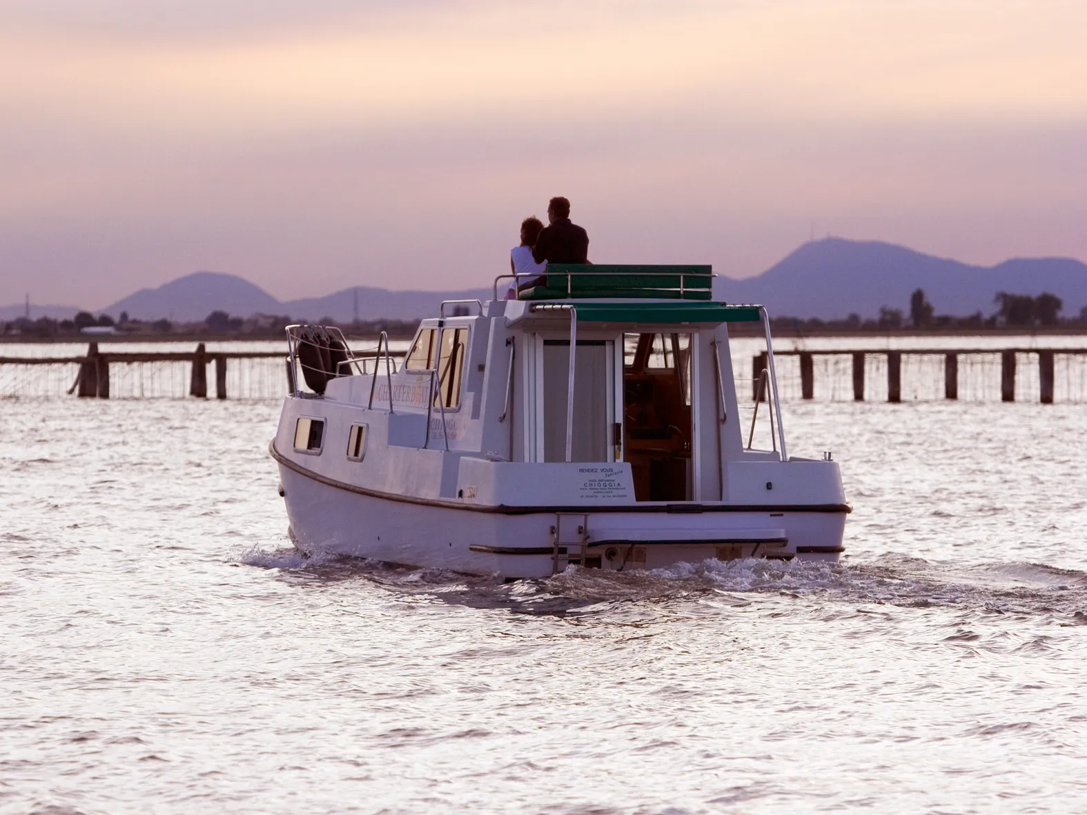 Houseboat NCF Suite — yacht photo 1