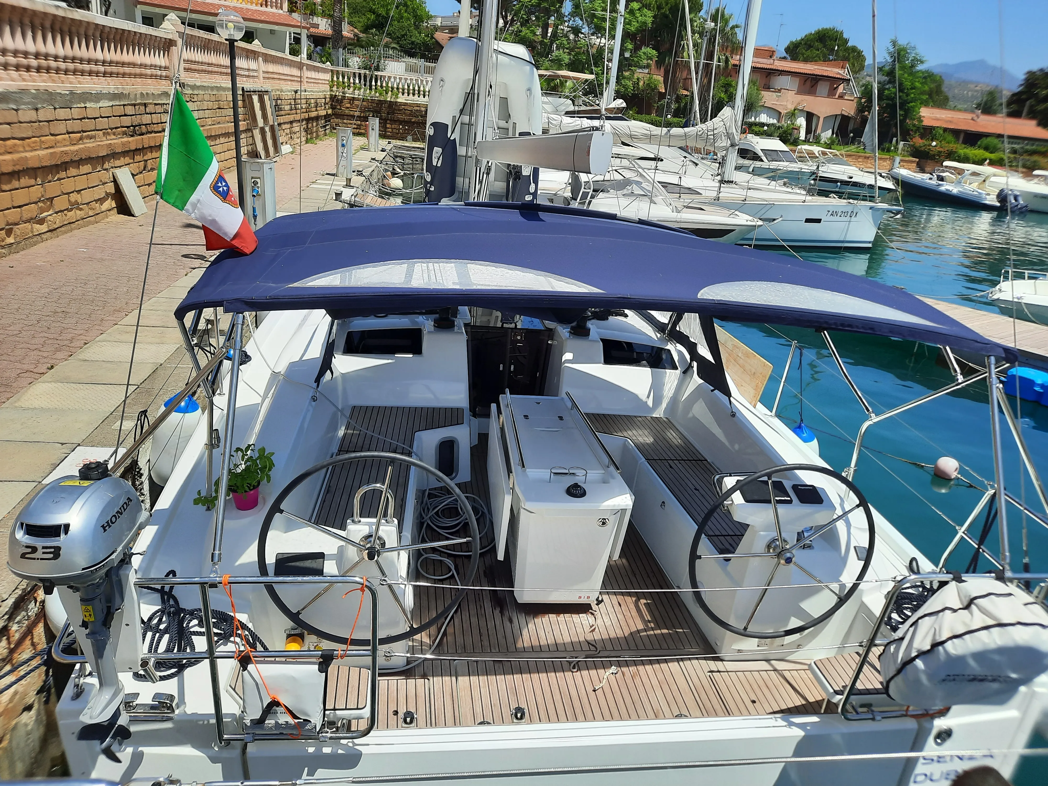 Oceanis 40.1 Senza Dubbi II — фотография яхты 9
