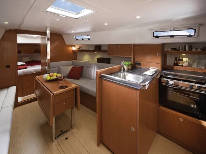 Bavaria 32 Cruiser Star Chiara — фотография яхты 3