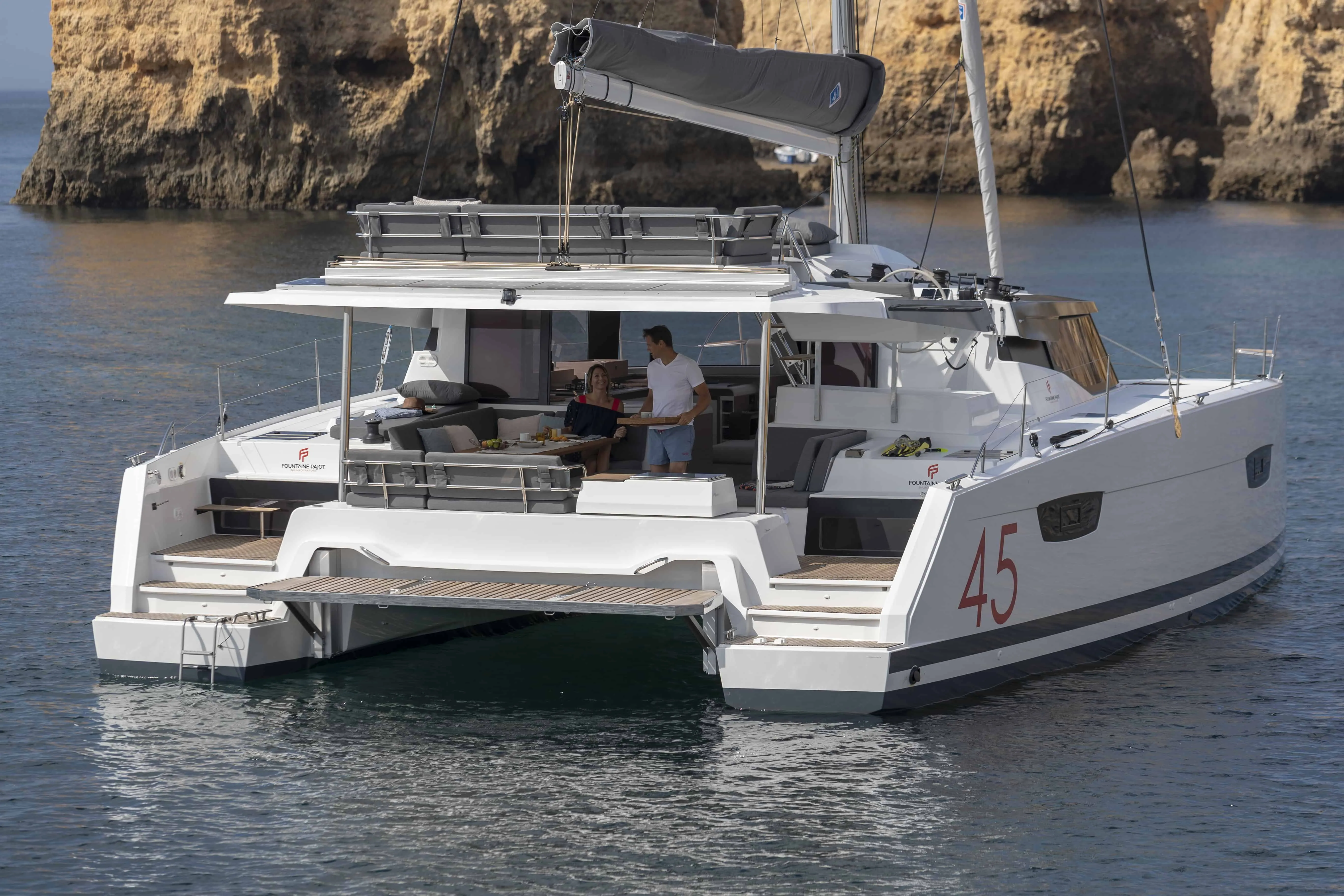 Elba 45 Ruckus — foto dello yacht n. 2