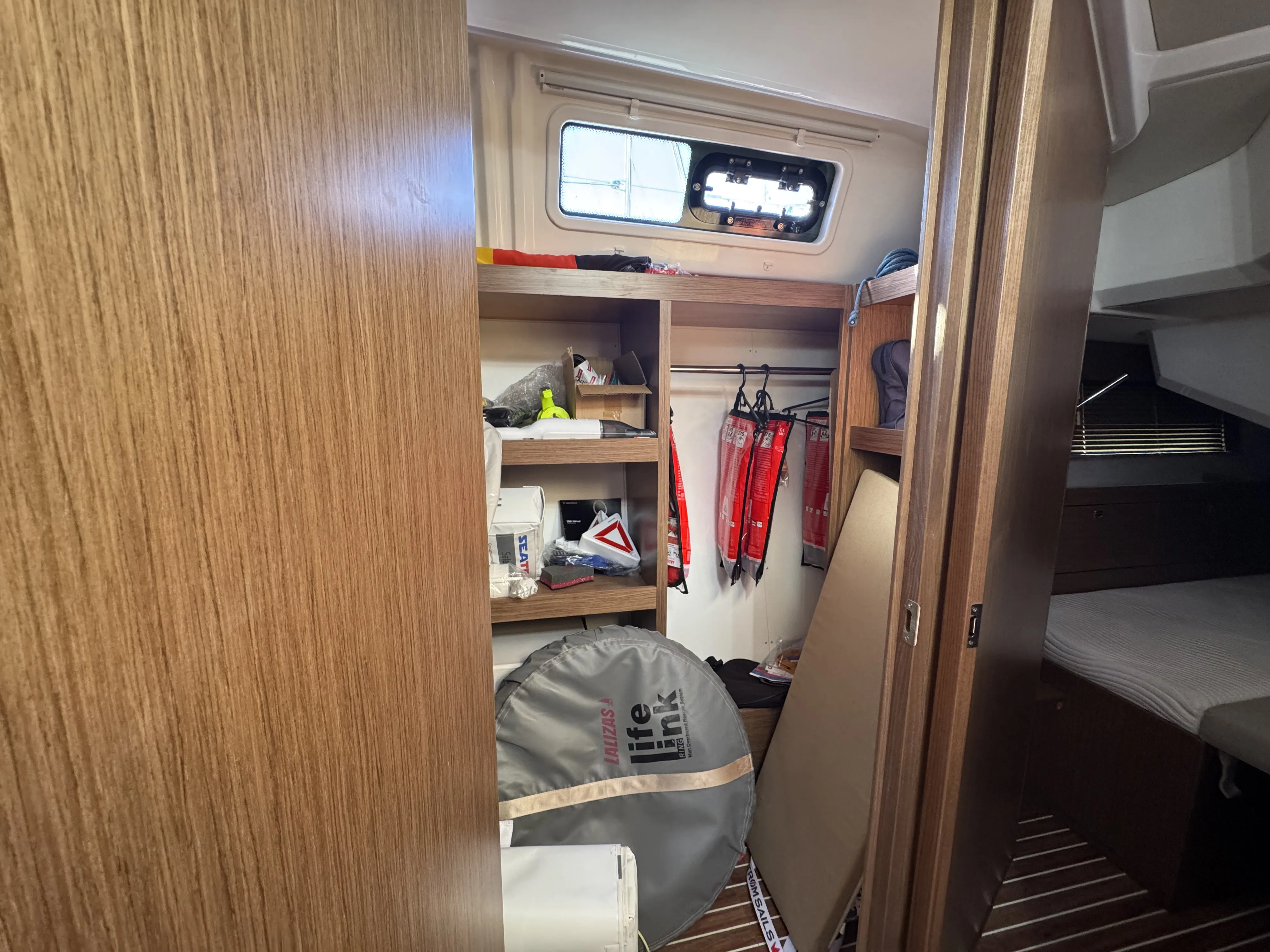 Bavaria 46 Cruiser Sacuri — yacht photo 12