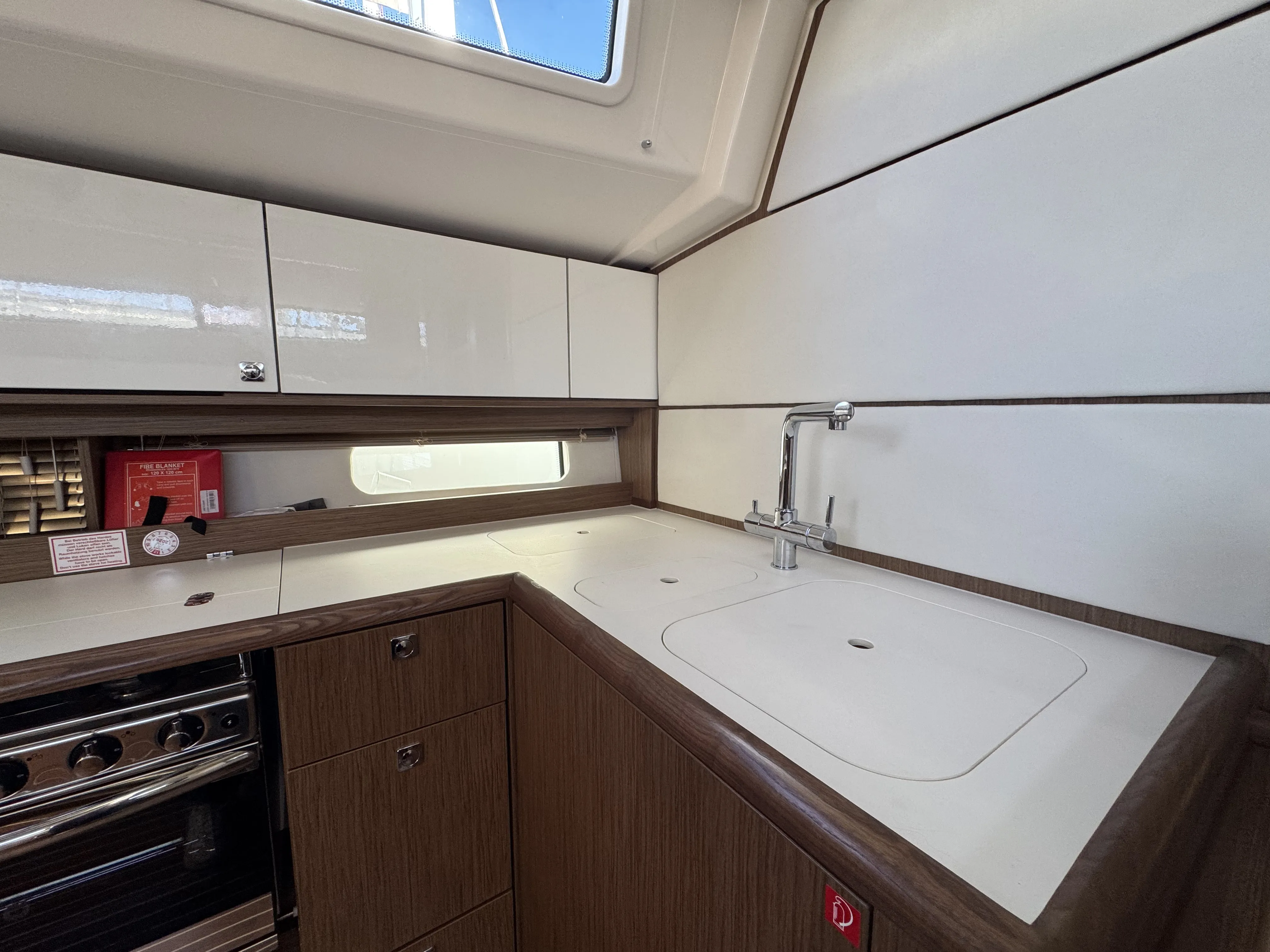 Bavaria 46 Cruiser Sacuri — yacht photo 32
