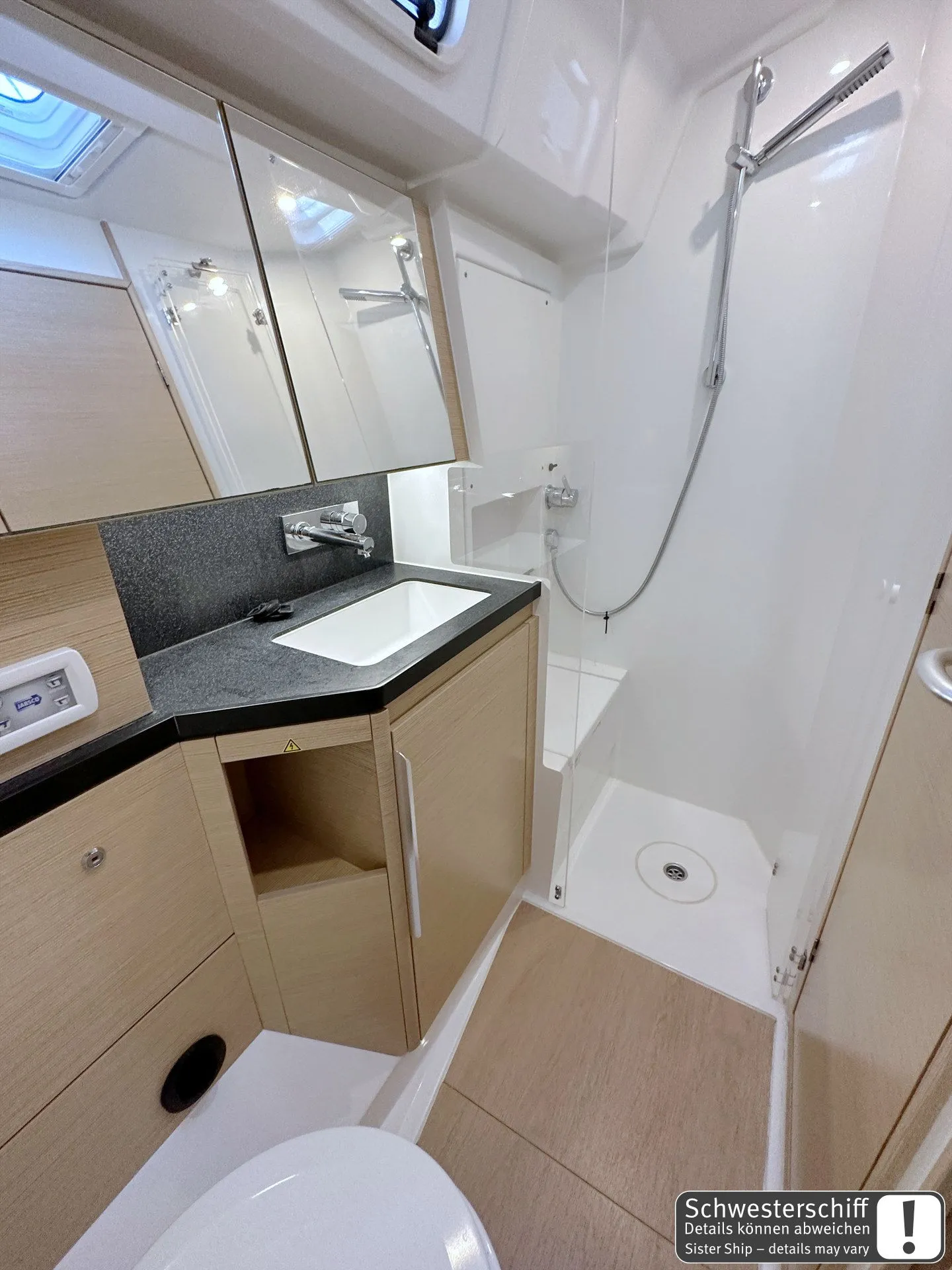 Hanse 460 Antares — yacht photo 21