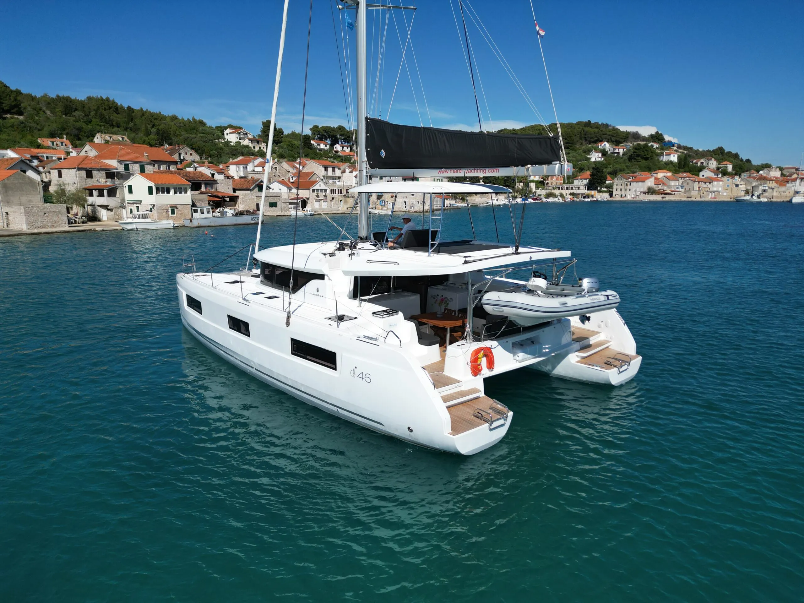 Lagoon 46 Blue Regeneration — foto dello yacht n. 2