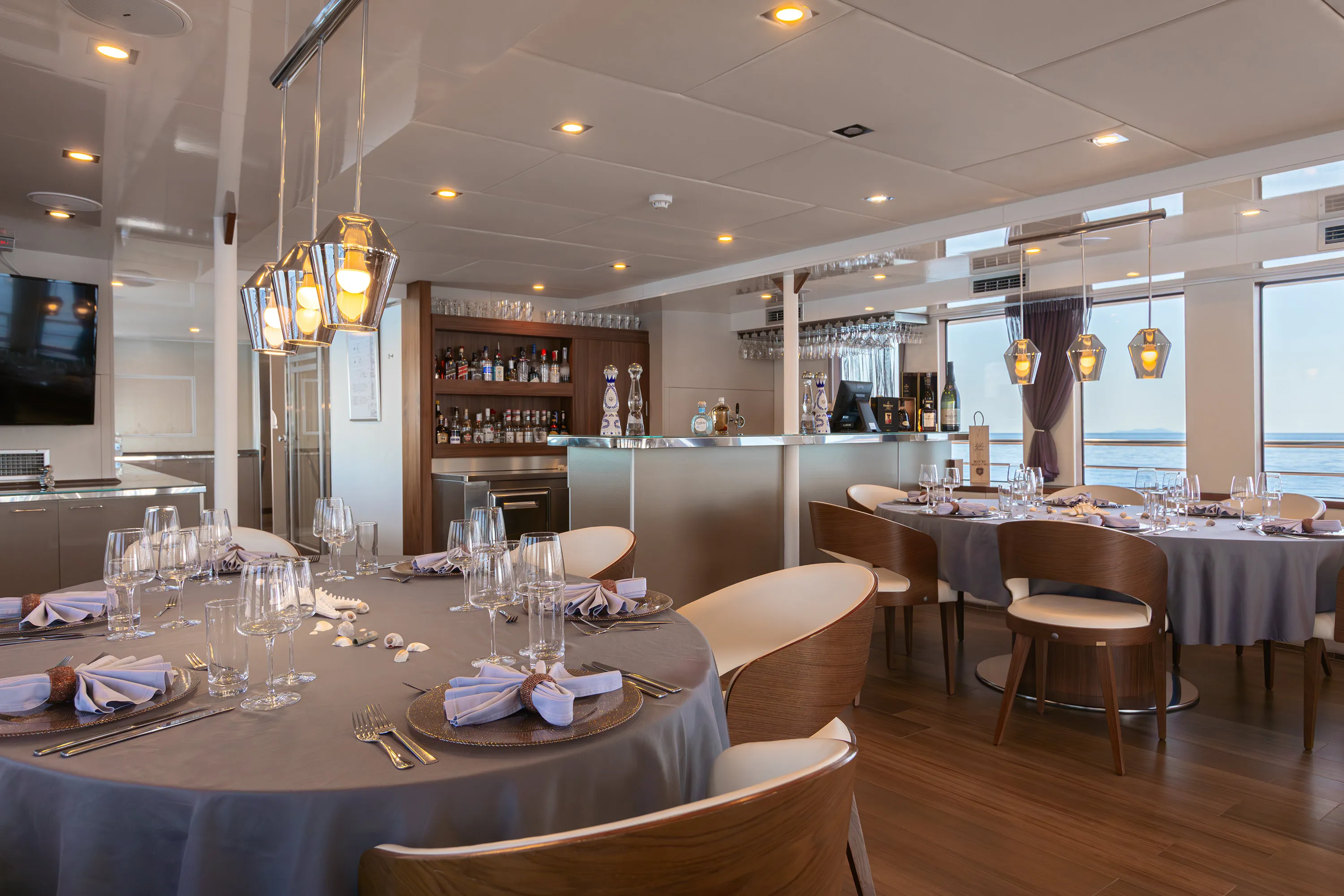 Motoryacht Yolo — yacht photo 31