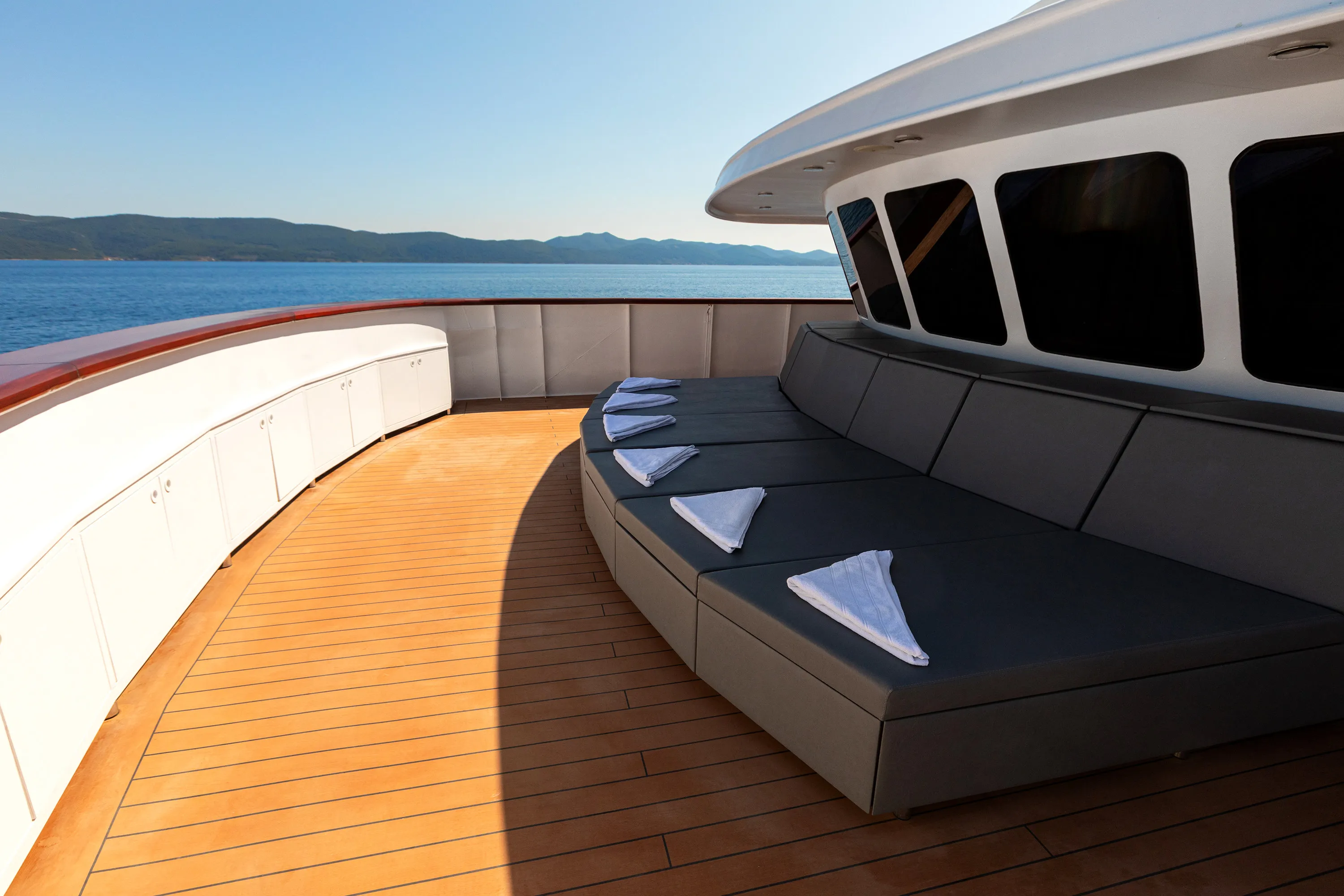 Motoryacht Yolo — yacht photo 26