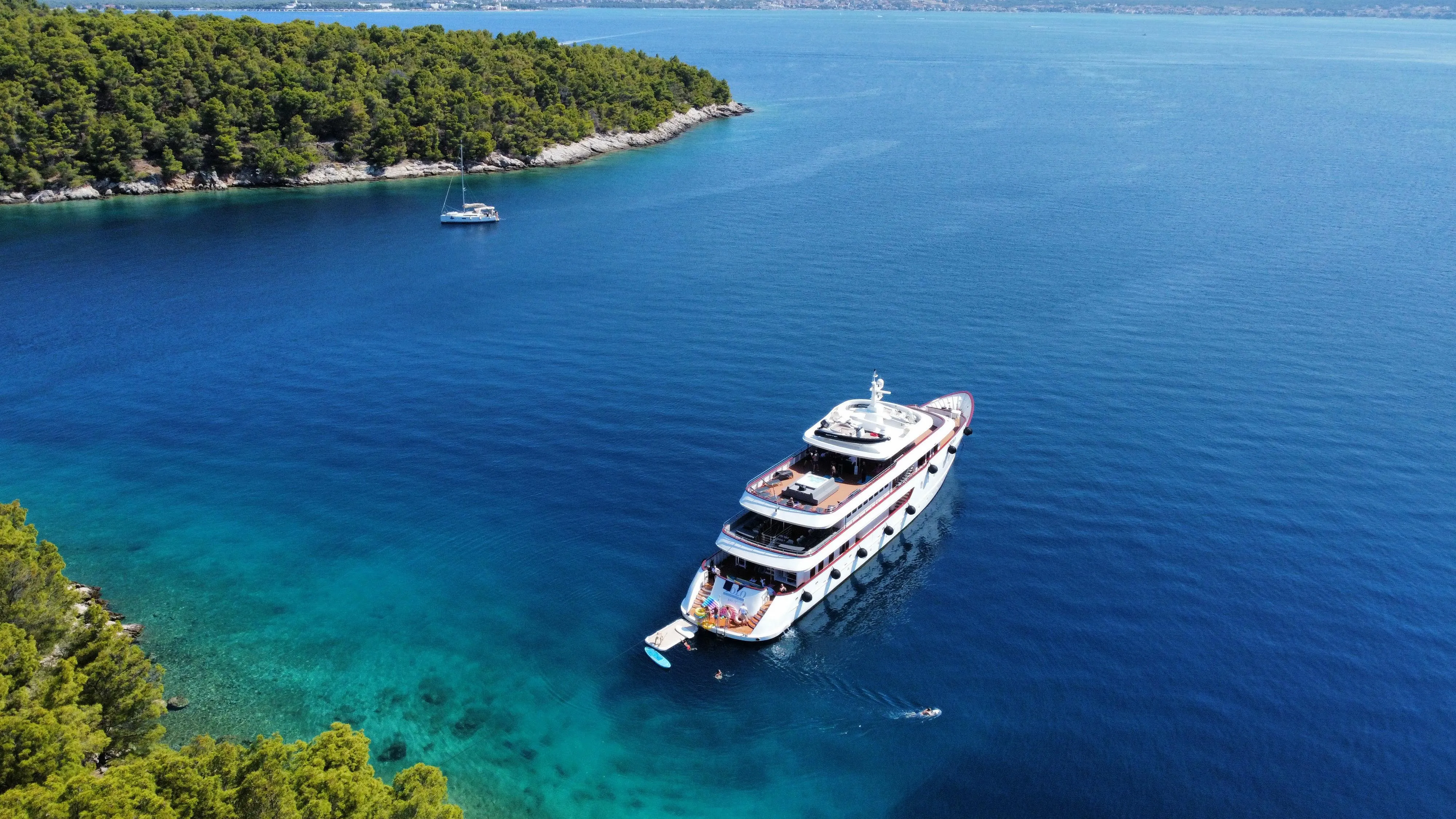 Motoryacht Yolo — yacht photo 17