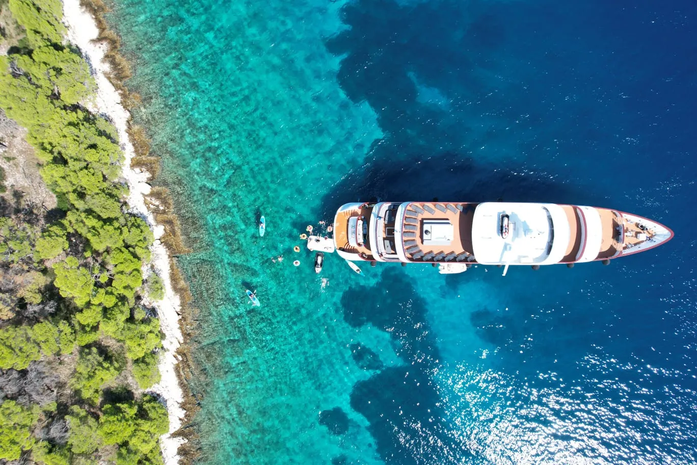 Motoryacht Yolo — yacht photo 37