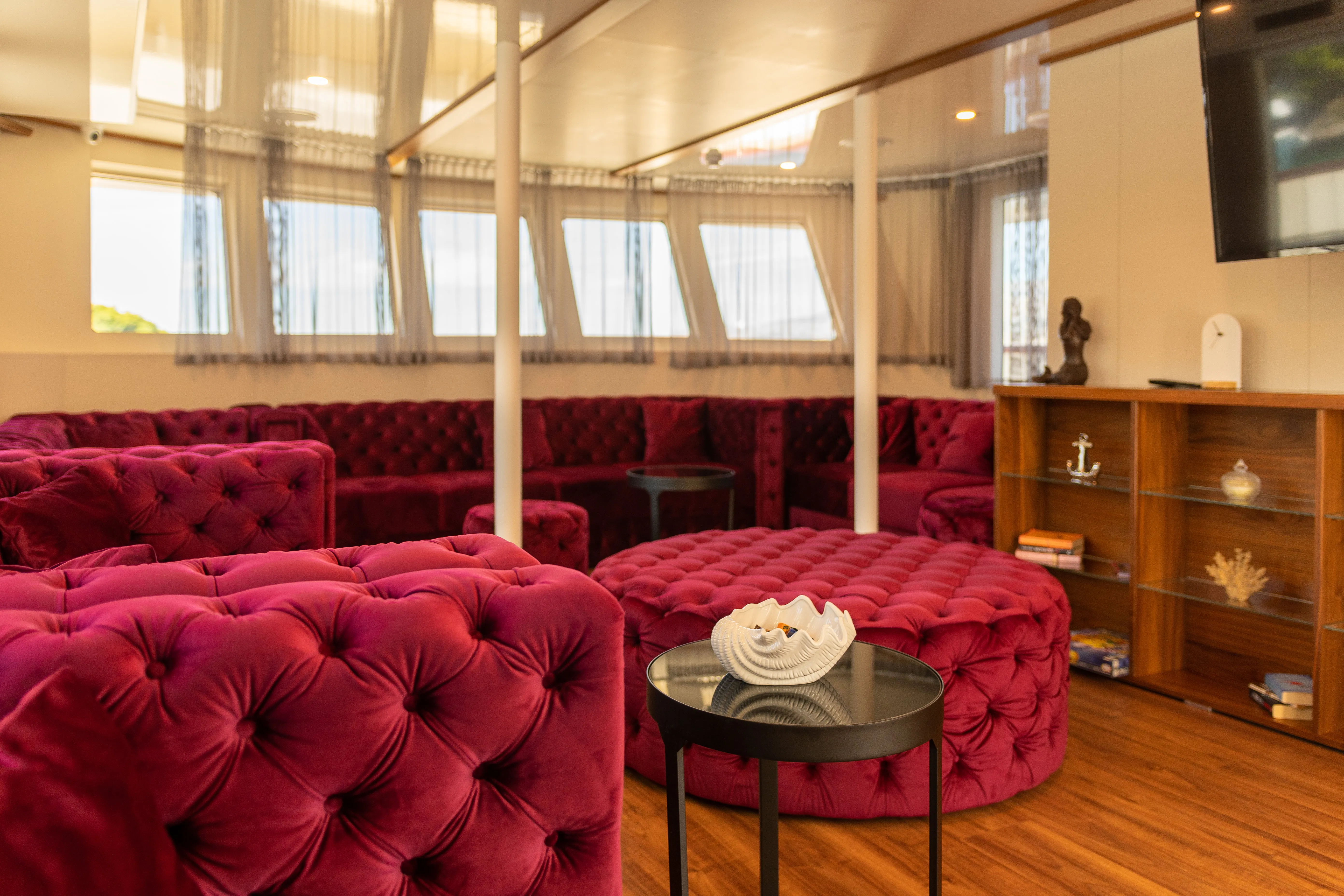 Motoryacht Yolo — yacht photo 49