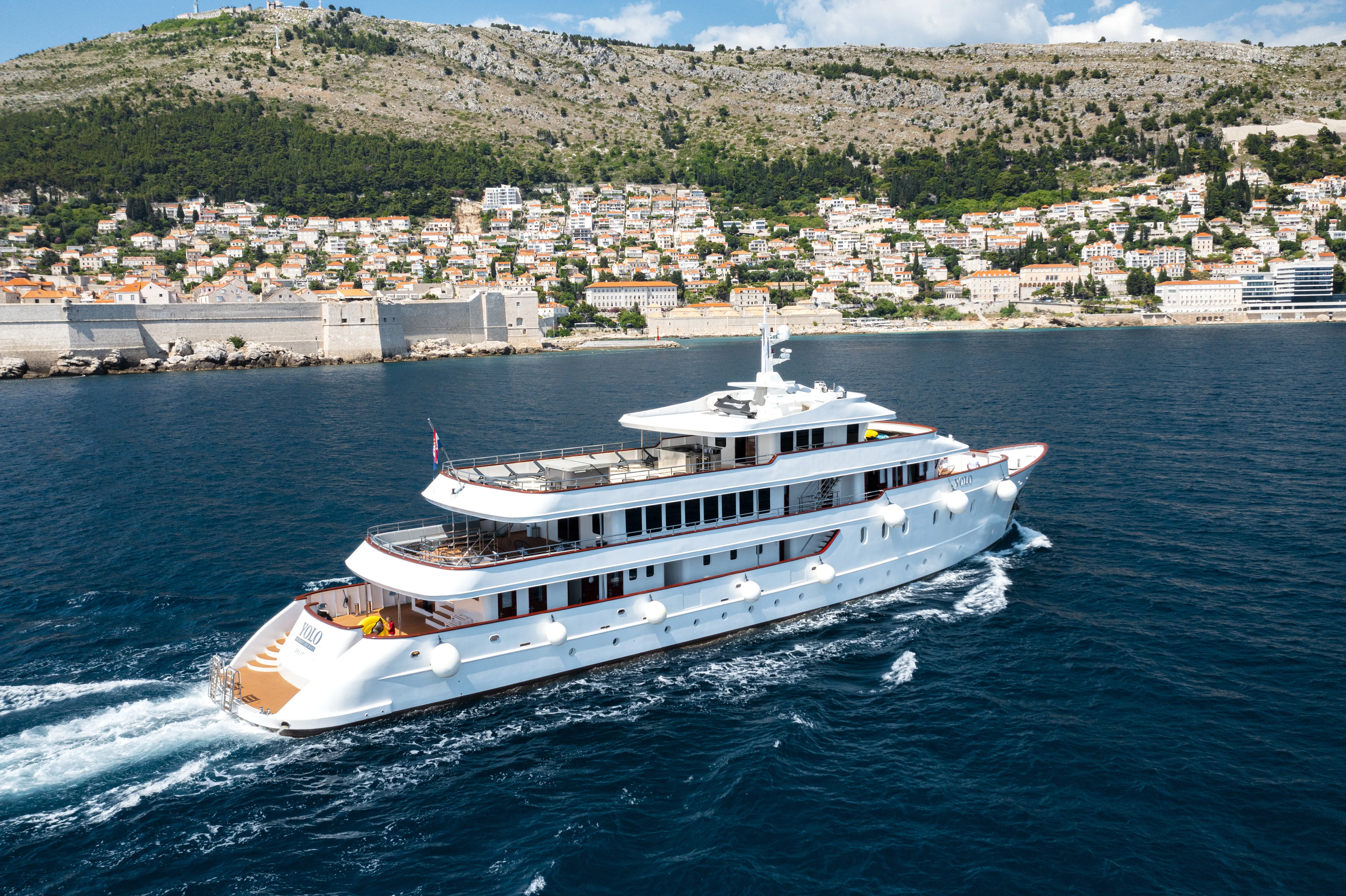 Motoryacht Yolo — yacht photo 47