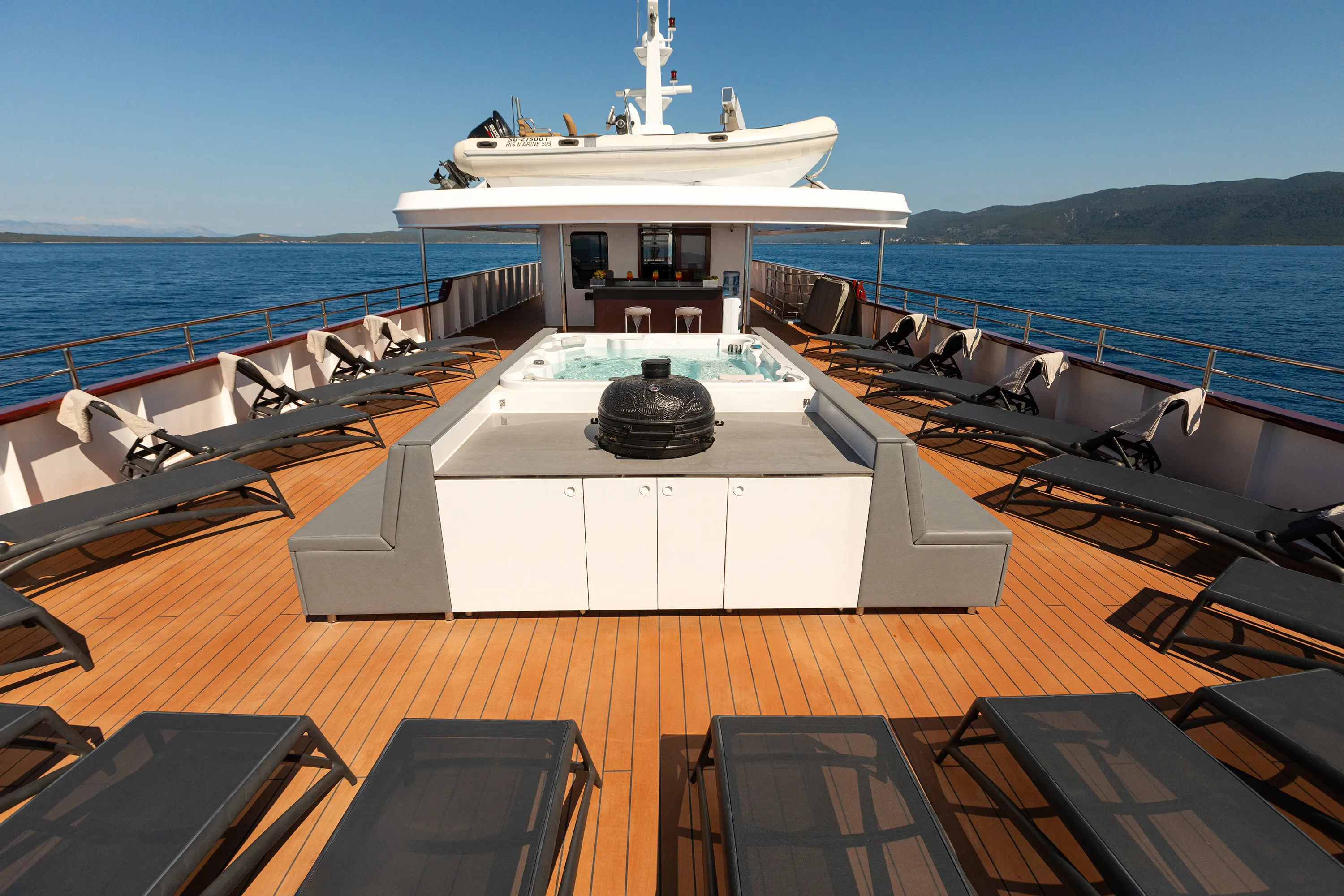 Motoryacht Yolo — yacht photo 10