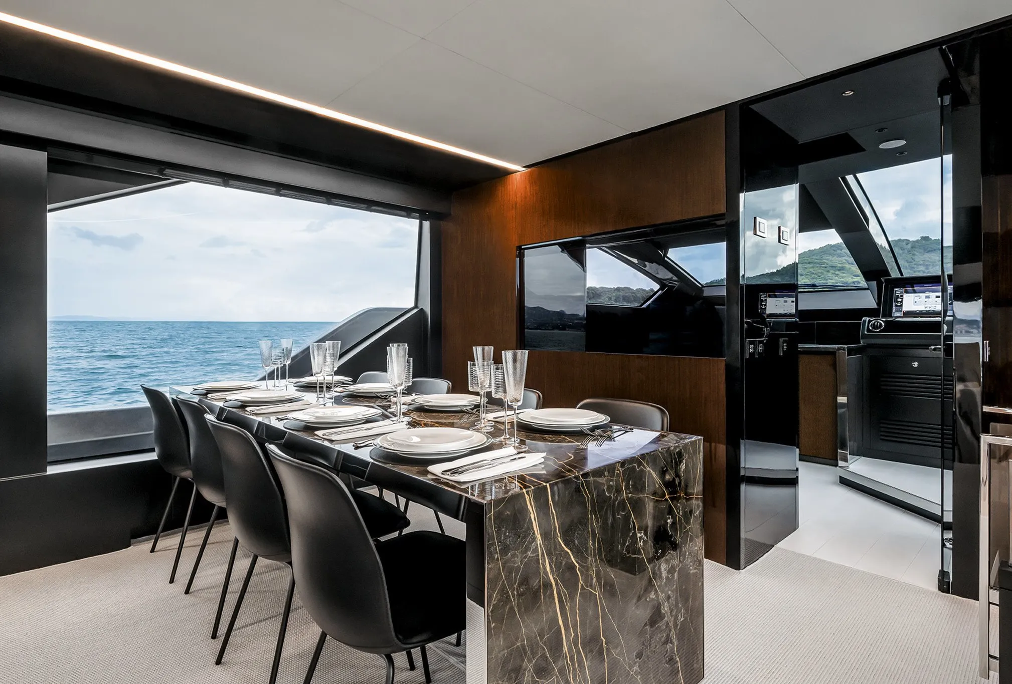 Riva 82 Diva ZY Nautica Diva — yacht photo 17