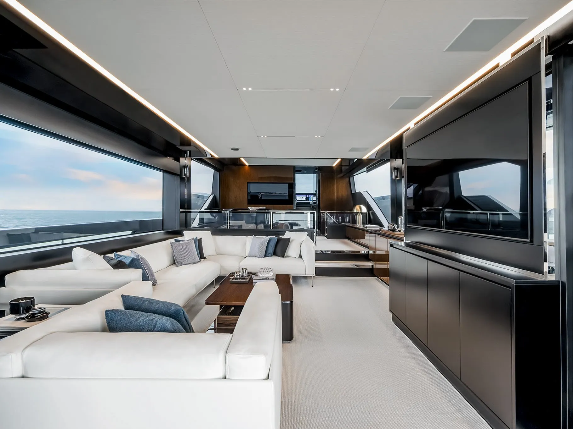 Riva 82 Diva ZY Nautica Diva — yacht photo 2