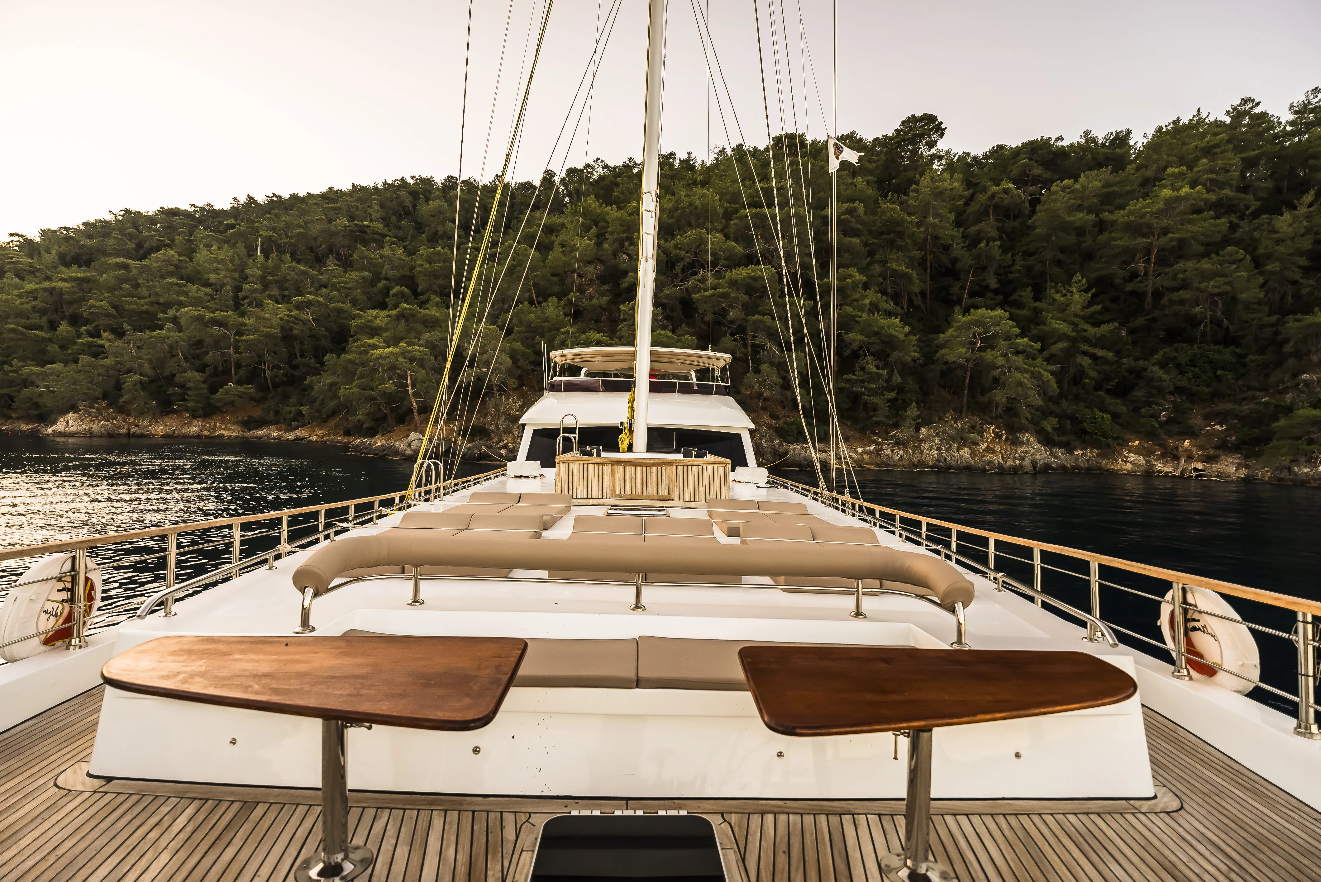 Motoryacht Belgin Sultan — yacht photo 28
