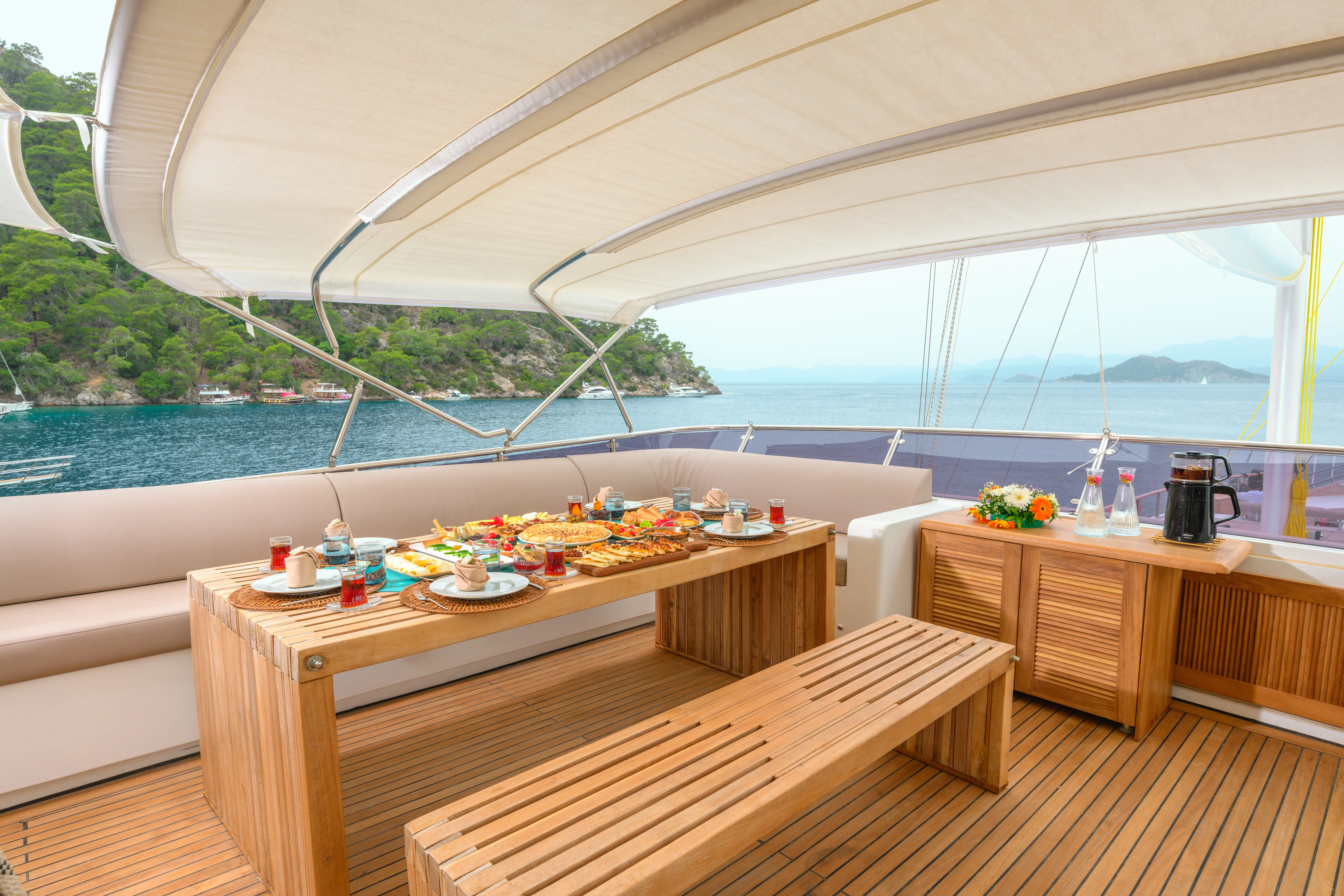 Motoryacht Belgin Sultan — yacht photo 13