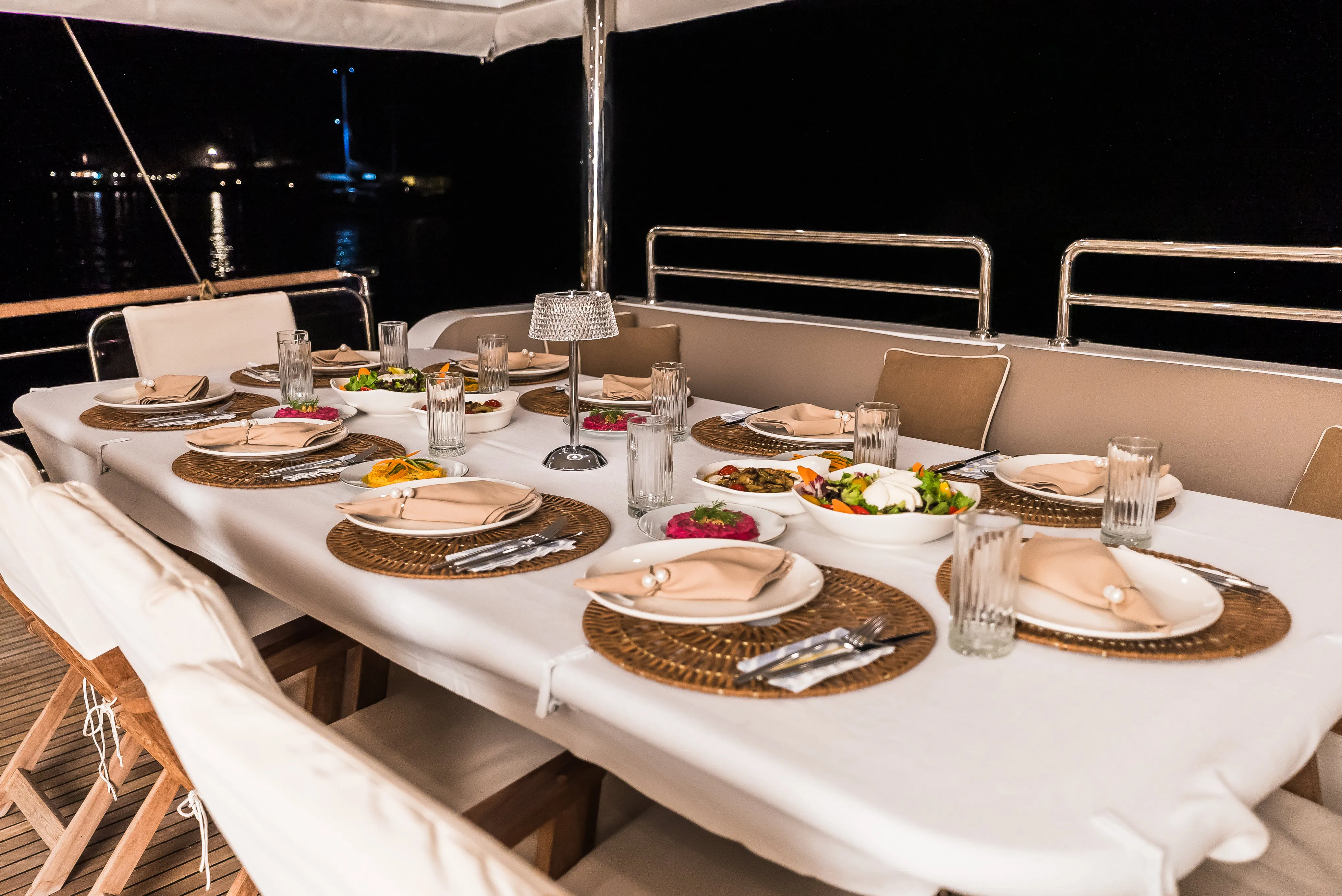Motoryacht Belgin Sultan — yacht photo 4