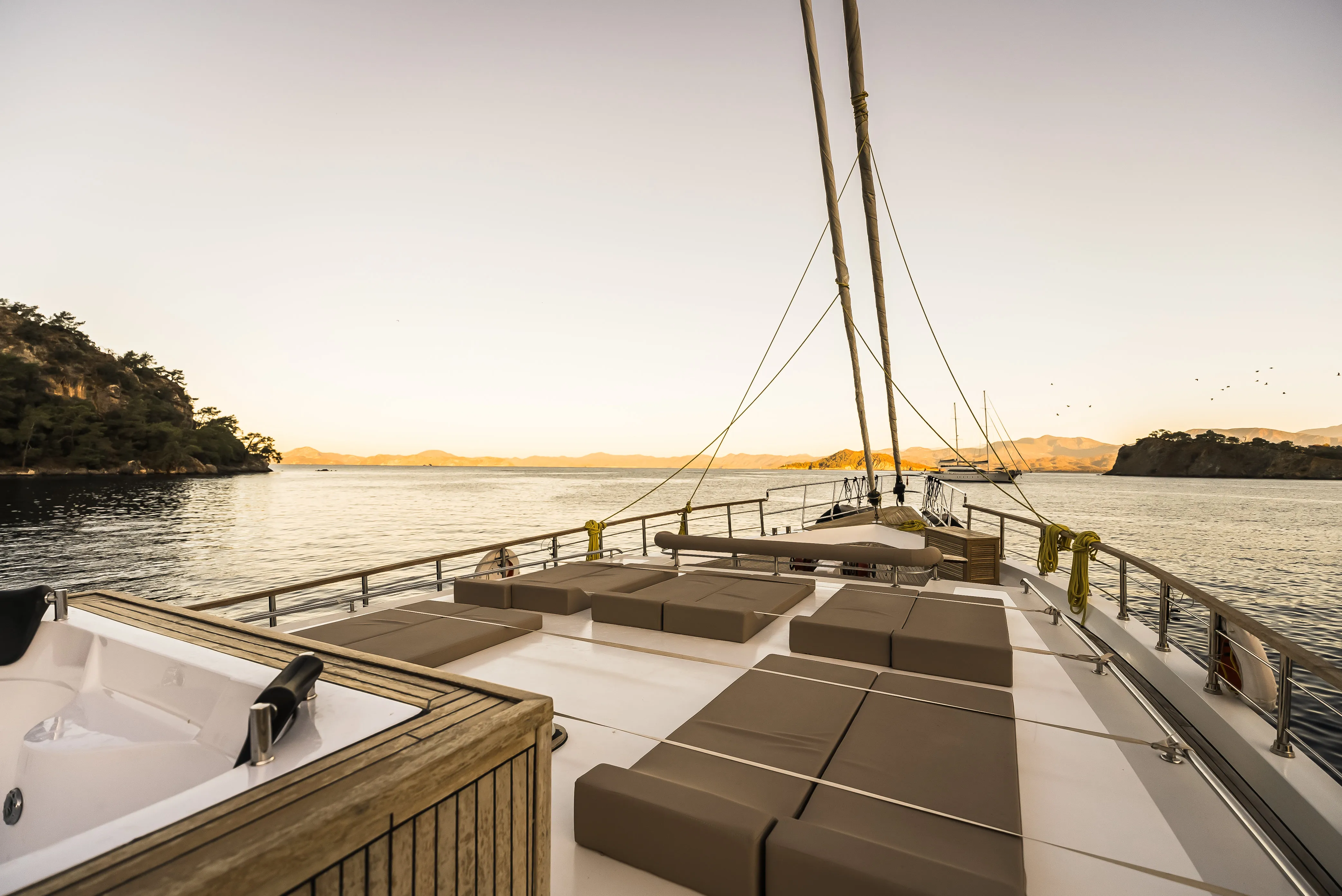 Motoryacht Belgin Sultan — yacht photo 14