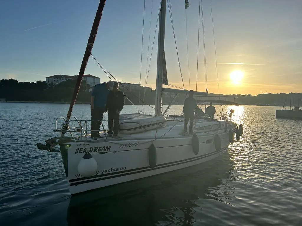 Sun Odyssey 45 Sea Dream — yacht photo 7