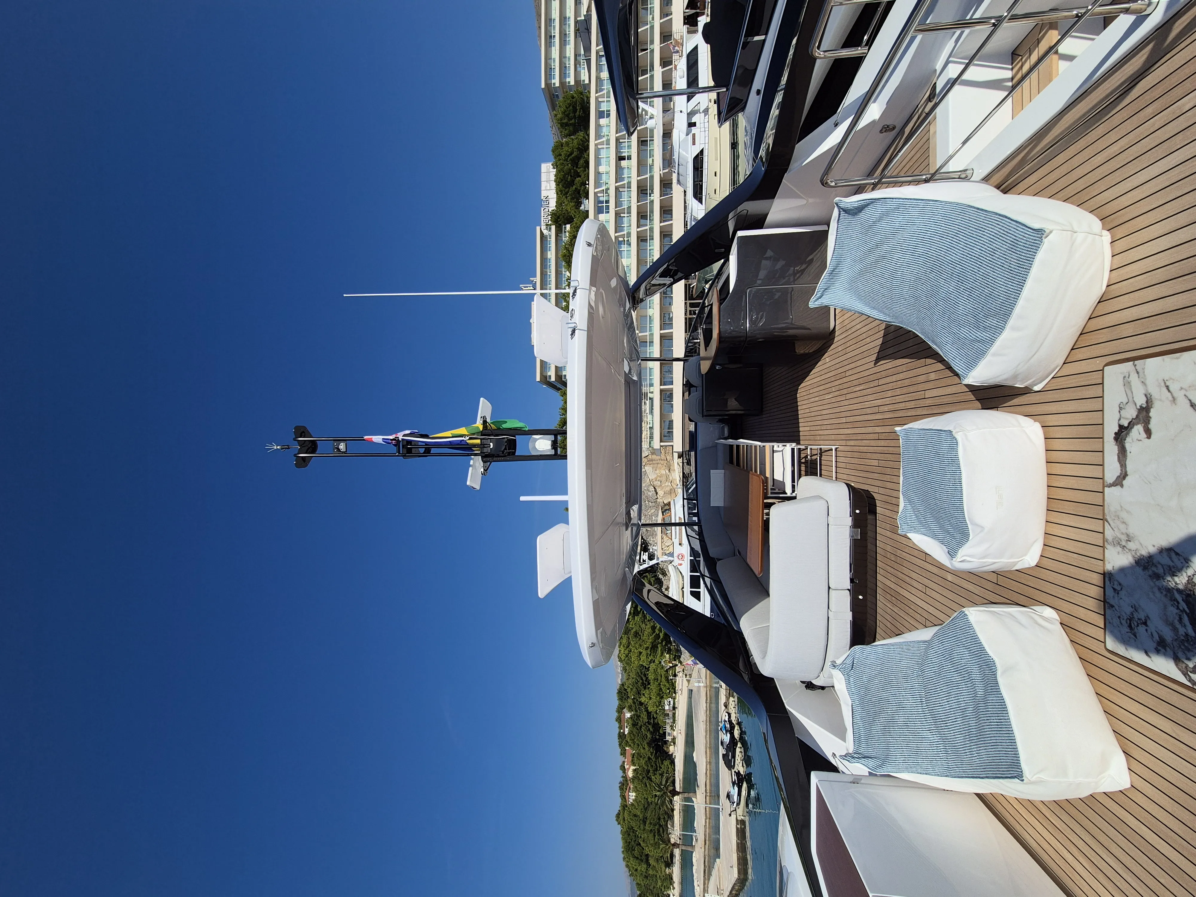 Azimut Grande 26M First Horizon — yachtbilde 3